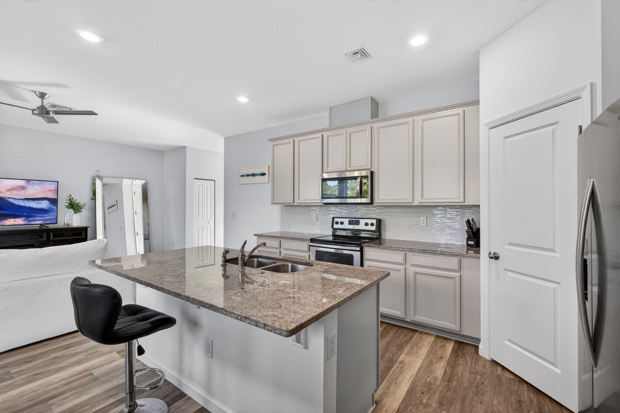 1822 Lake Cove Drive, Lake Worth, FL 33460 — photo 12 of 41