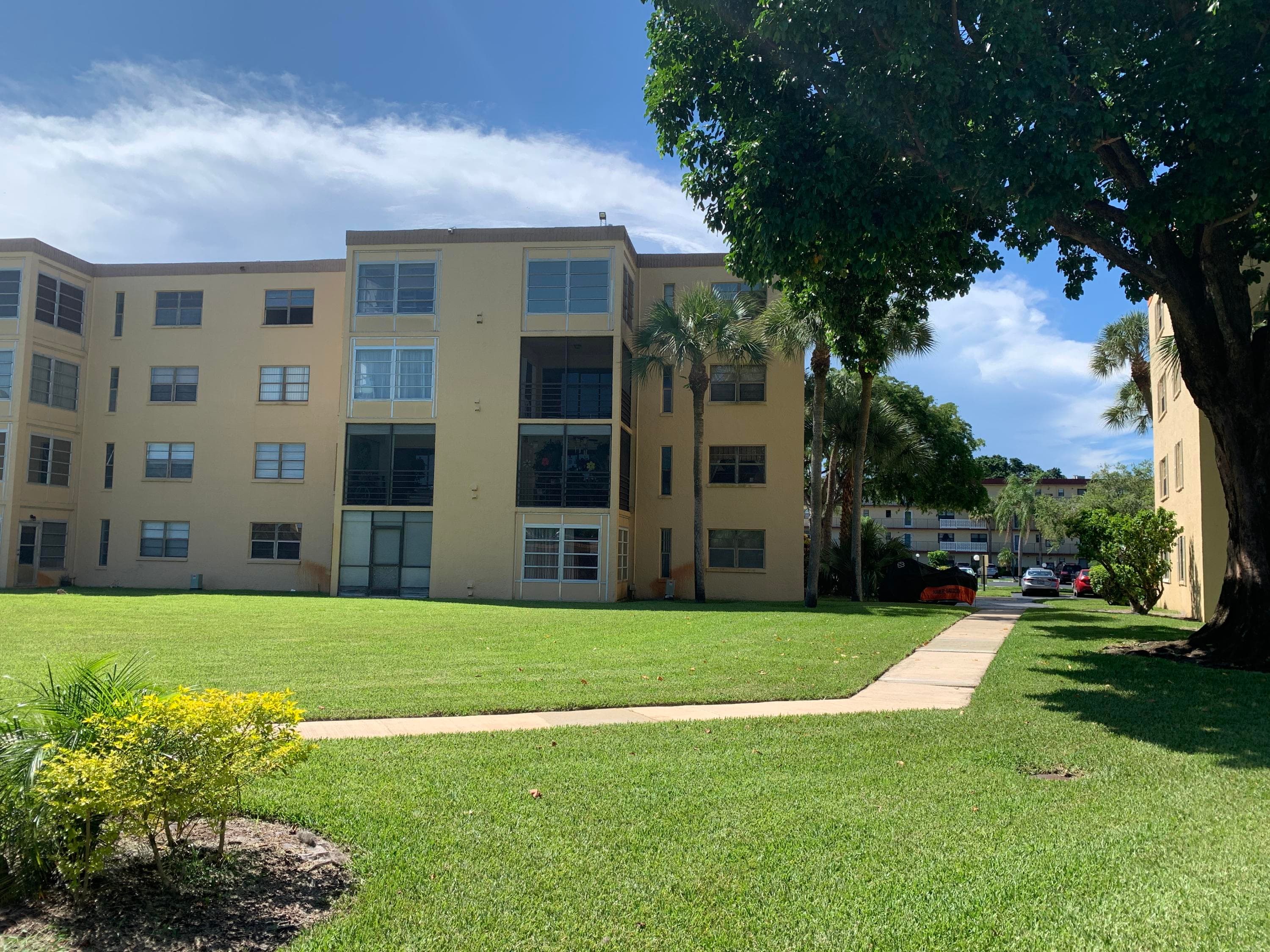 9370 SW 8th Street 202, Boca Raton, FL 33428 — photo 35 of 46