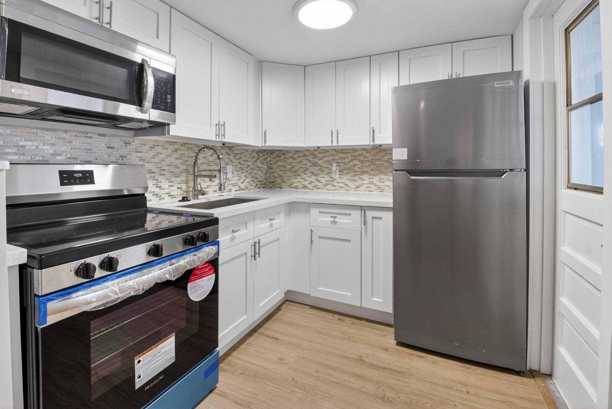 2213 NE 1st Court 204, Boynton Beach, FL 33435 — photo 1 of 23