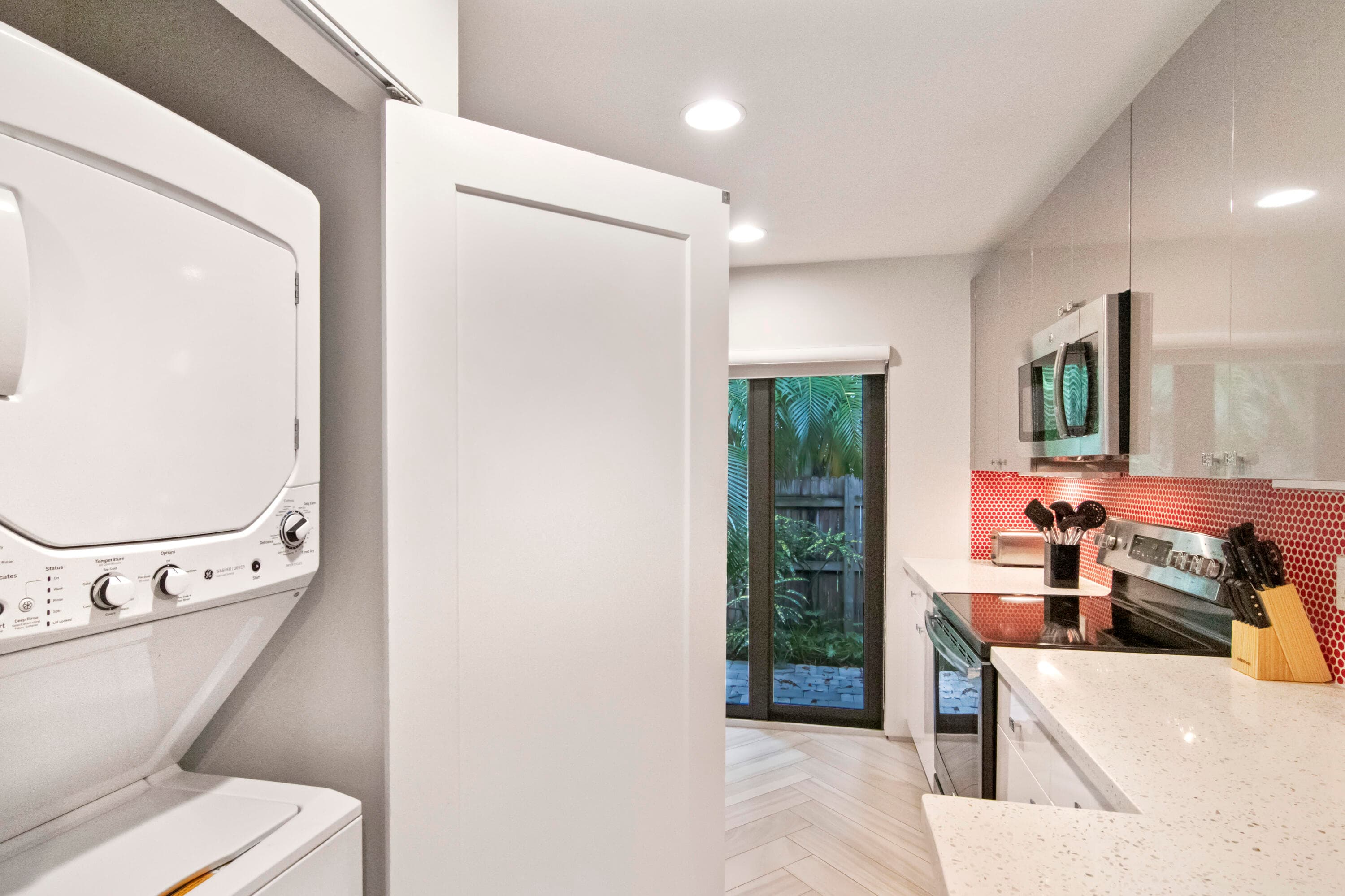 215 N Swinton Avenue, Delray Beach, FL 33444 — photo 32 of 50
