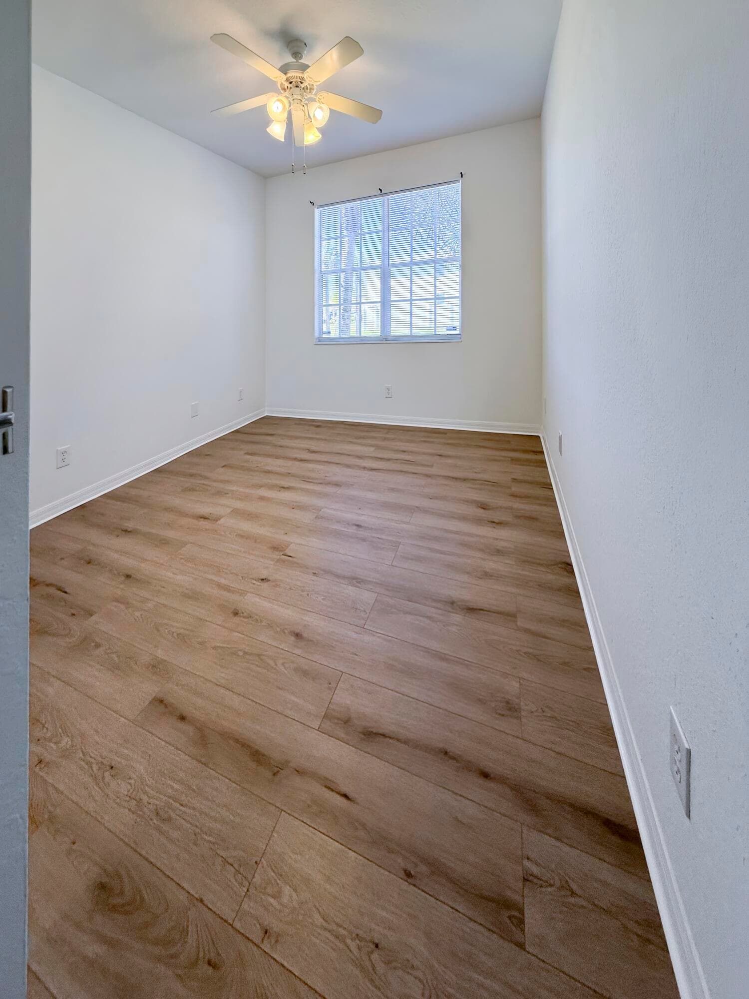 754 Aberfoyle Avenue, Fort Pierce, FL 34947 — photo 13 of 19