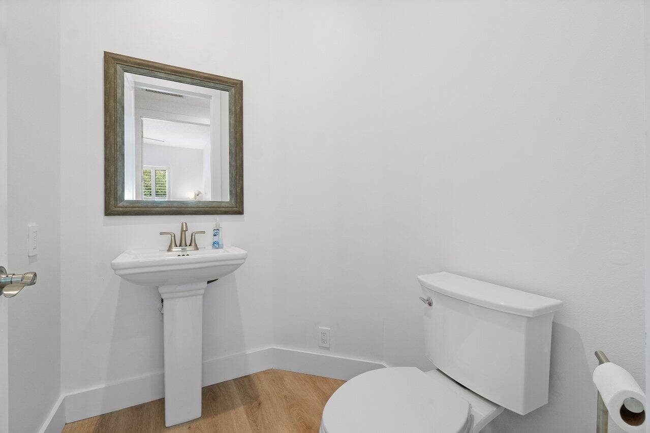 8369 SE Island Way, Jupiter, FL 33458 — photo 26 of 41