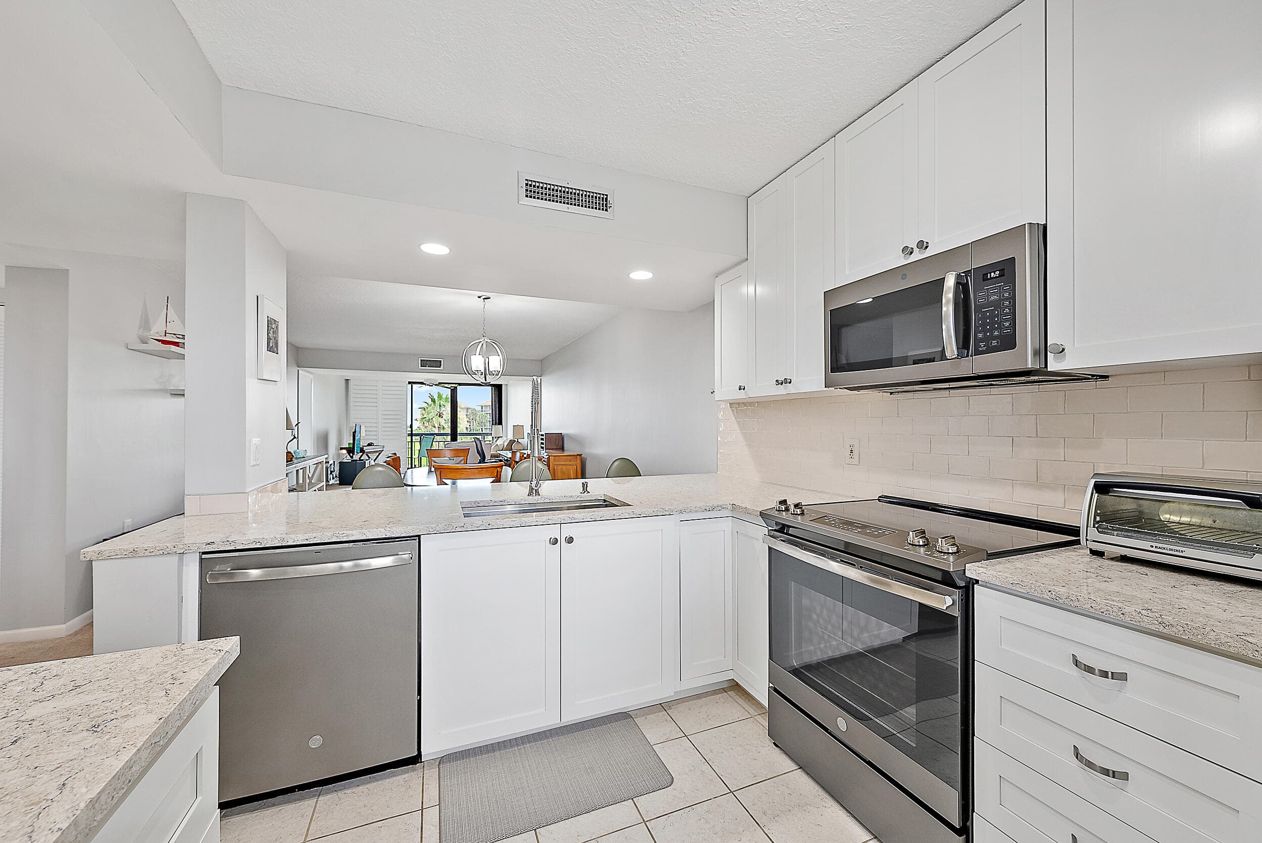 301 S Seas Drive 305, Jupiter, FL 33477 — photo 6 of 22