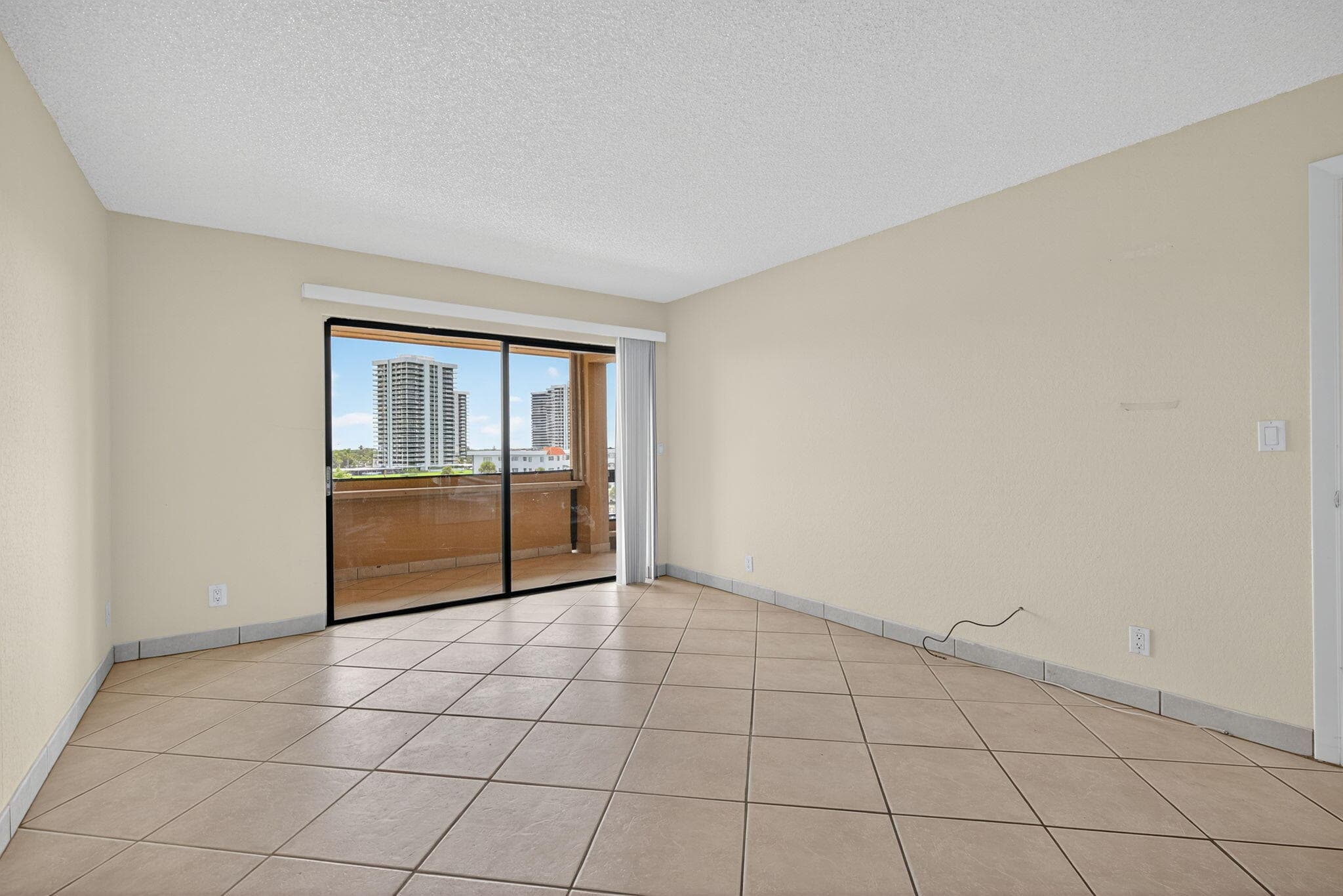 1030 Us Highway 1 413, North Palm Beach, FL 33408 — photo 14 of 48