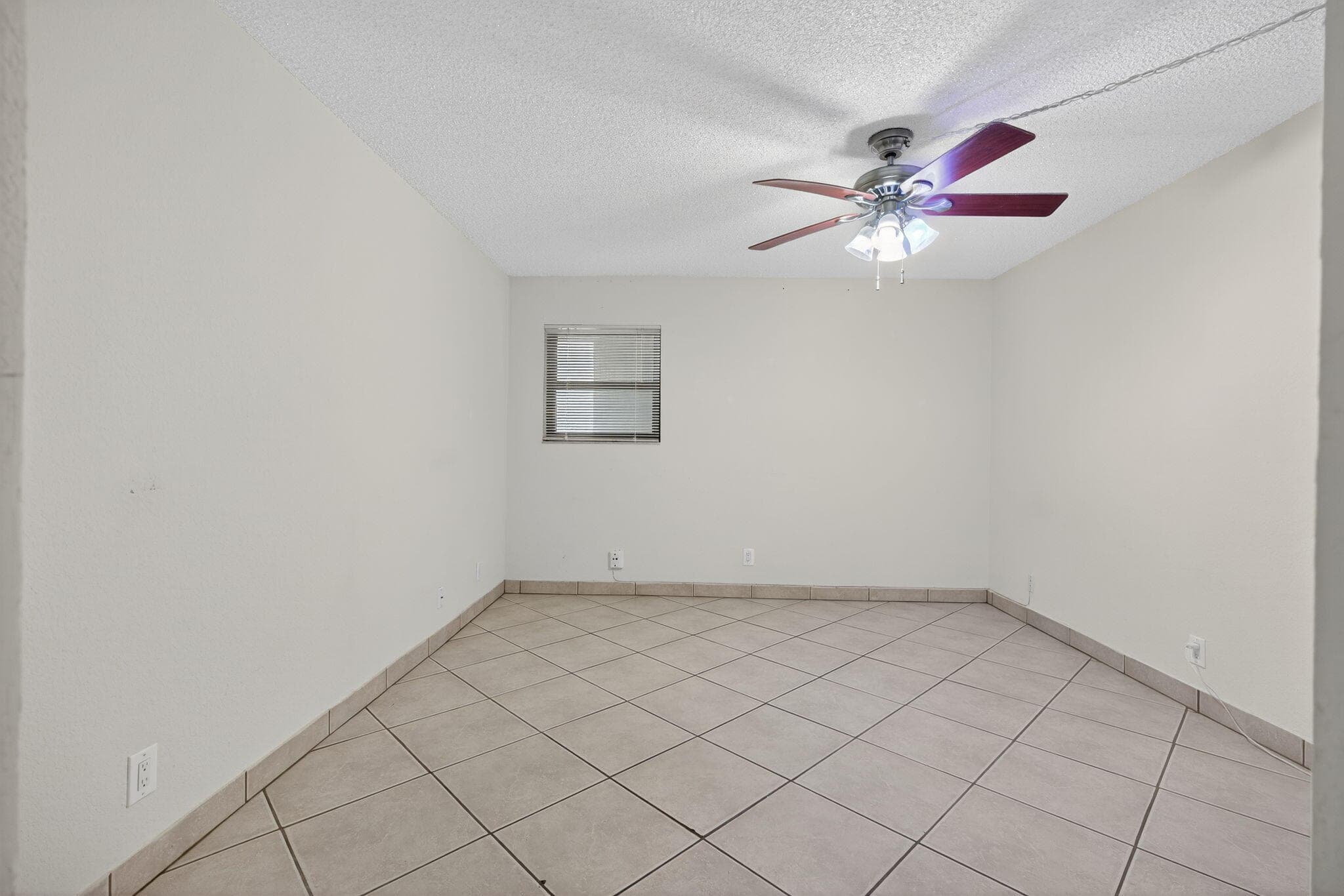 1030 Us Highway 1 413, North Palm Beach, FL 33408 — photo 23 of 48