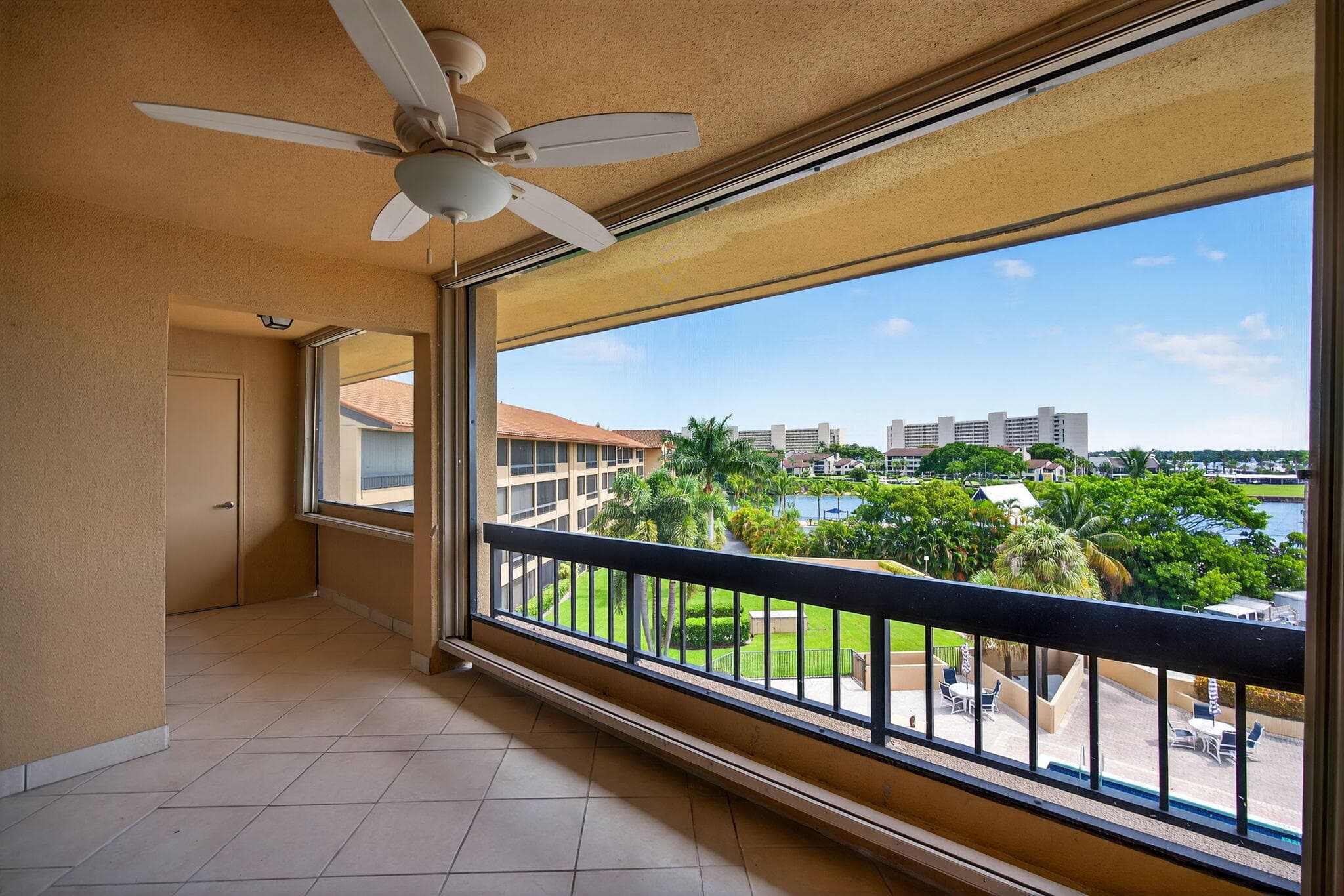 1030 Us Highway 1 413, North Palm Beach, FL 33408 — photo 25 of 48