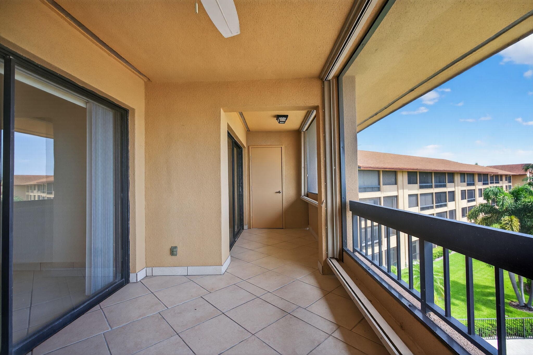 1030 Us Highway 1 413, North Palm Beach, FL 33408 — photo 26 of 48