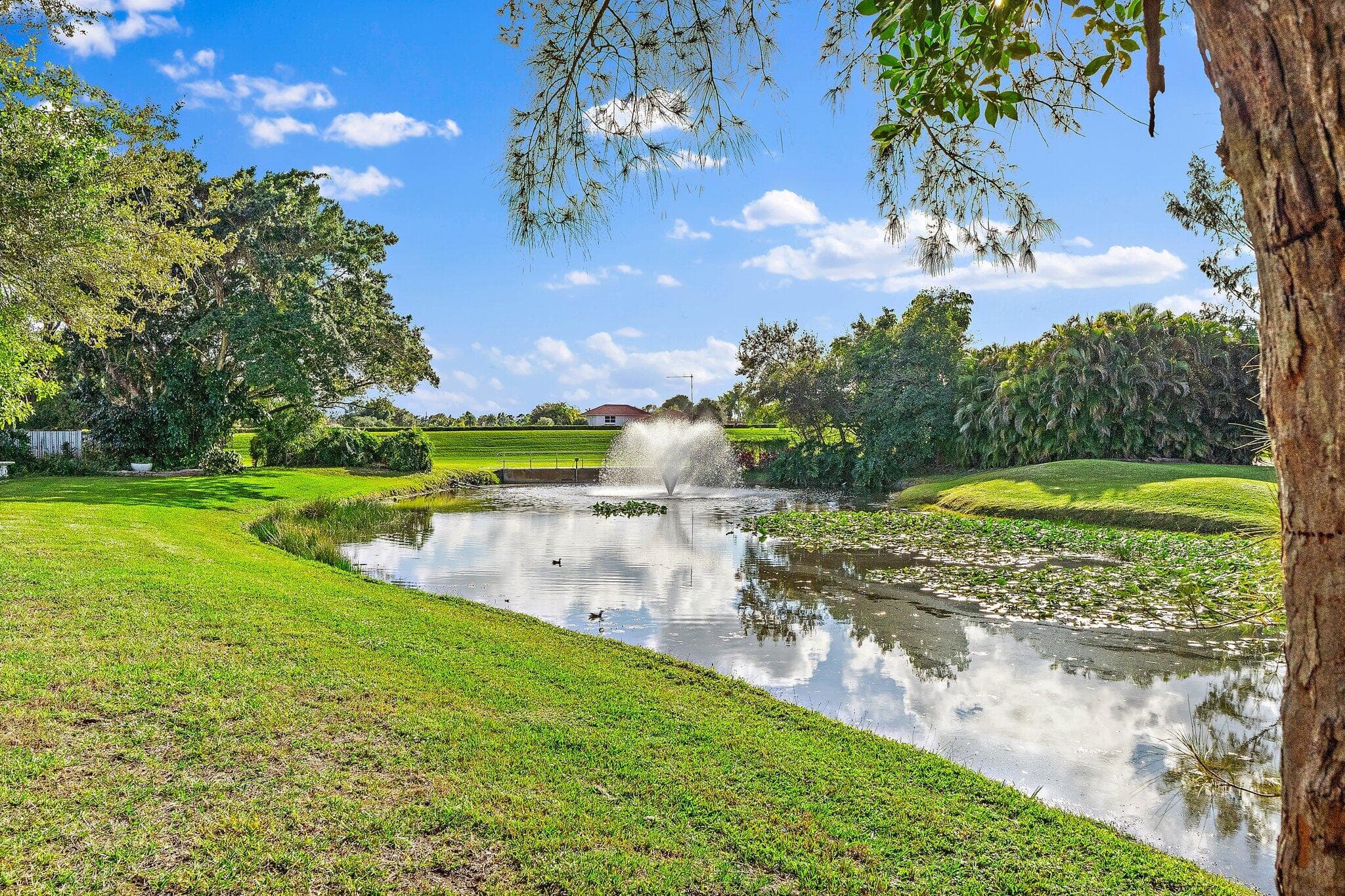 11 Admirals Court, Palm Beach Gardens, FL 33418 — photo 31 of 48