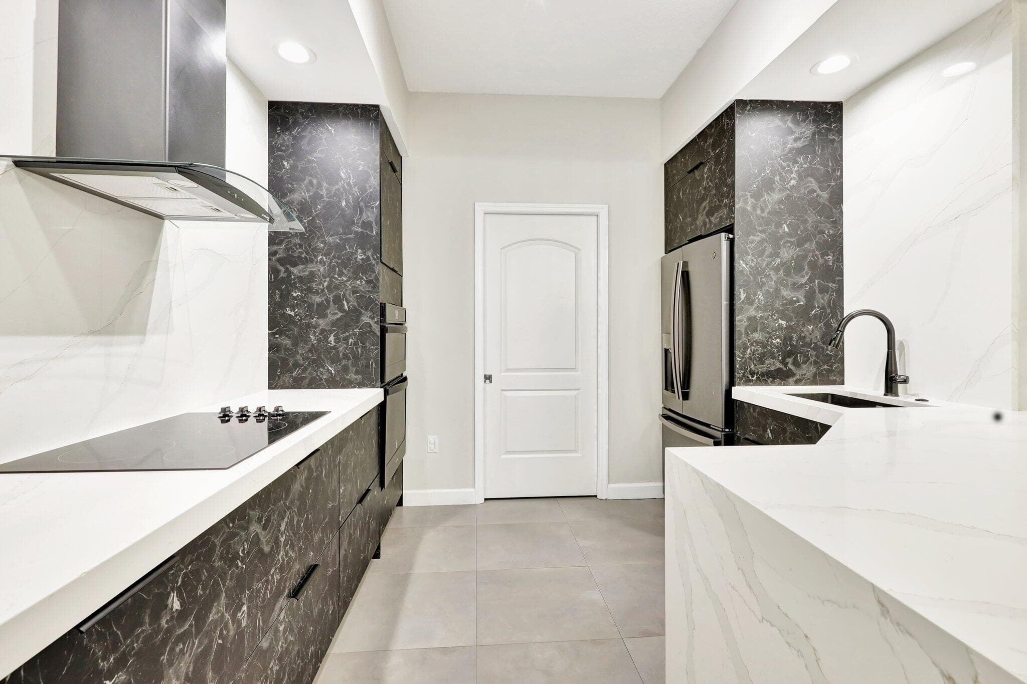 801 S Olive Avenue 1018, West Palm Beach, FL 33401 — photo 28 of 51