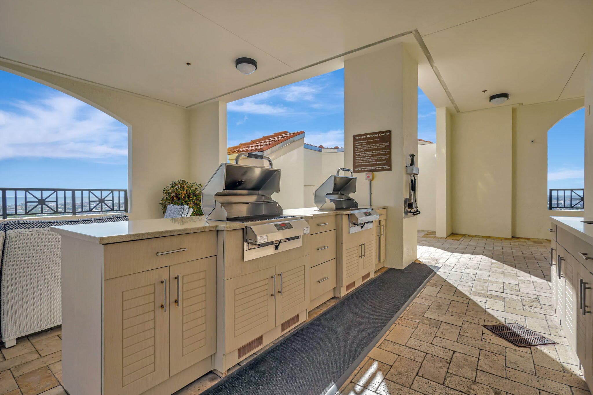 801 S Olive Avenue 1018, West Palm Beach, FL 33401 — photo 45 of 51