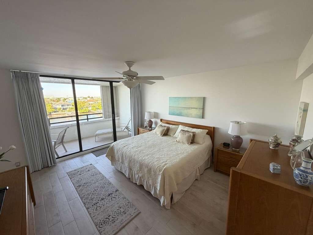 3555 S Ocean Boulevard 513, South Palm Beach, FL 33480 — photo 10 of 32