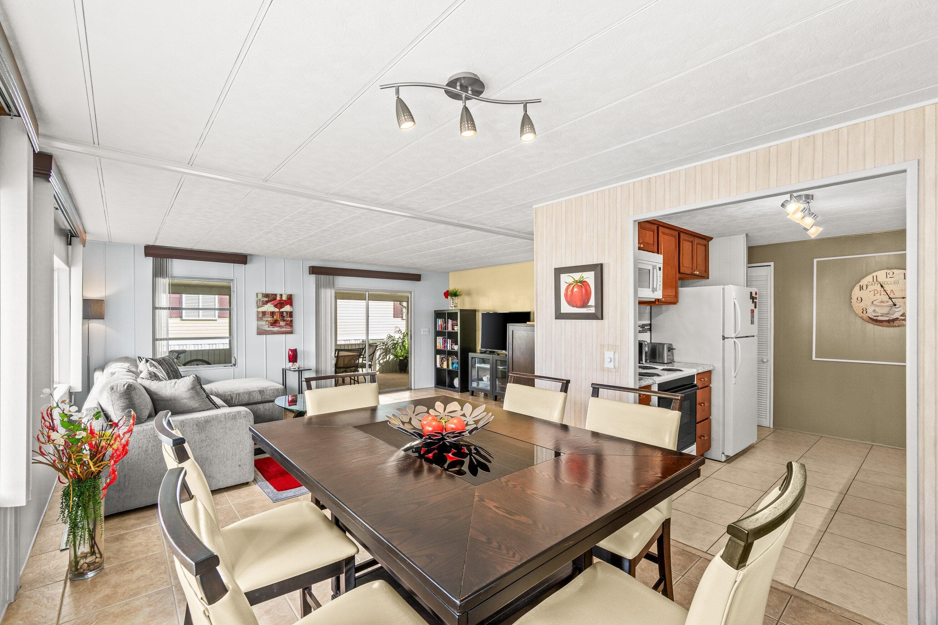 8350 E Club Road, Boca Raton, FL 33433 — photo 11 of 40