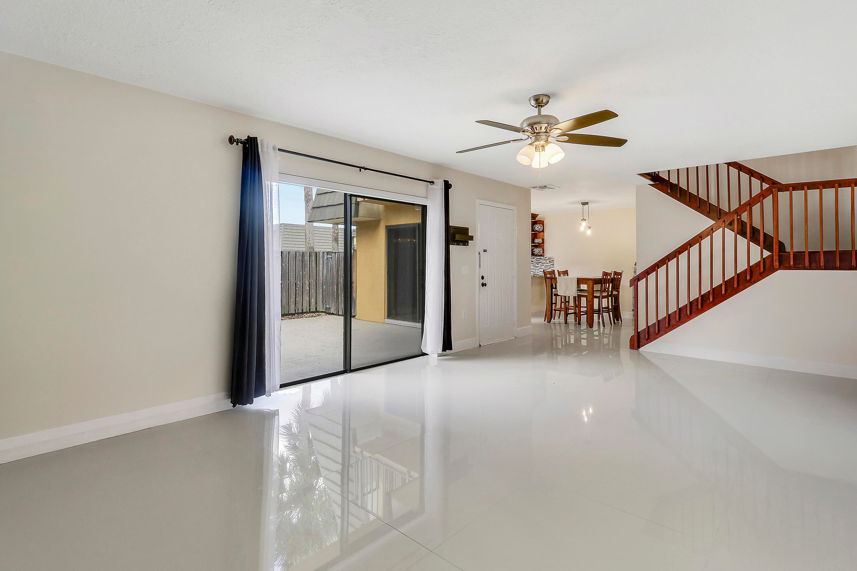 2404 24th Way, West Palm Beach, FL 33407 — photo 15 of 36