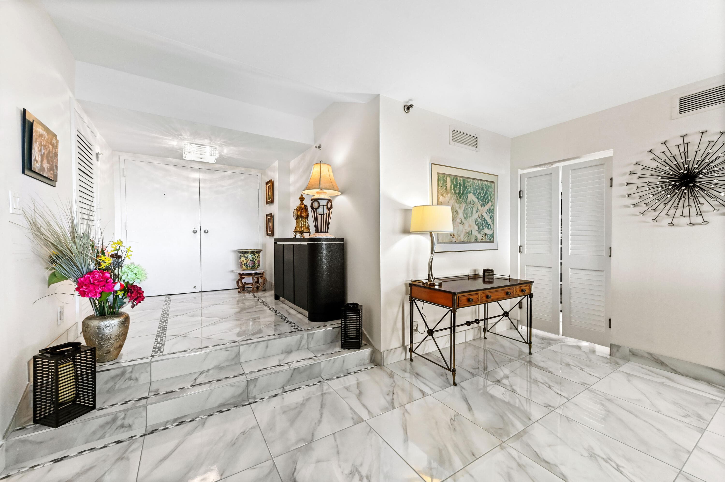 1900 Consulate Place 604, West Palm Beach, FL 33401 — photo 3 of 74