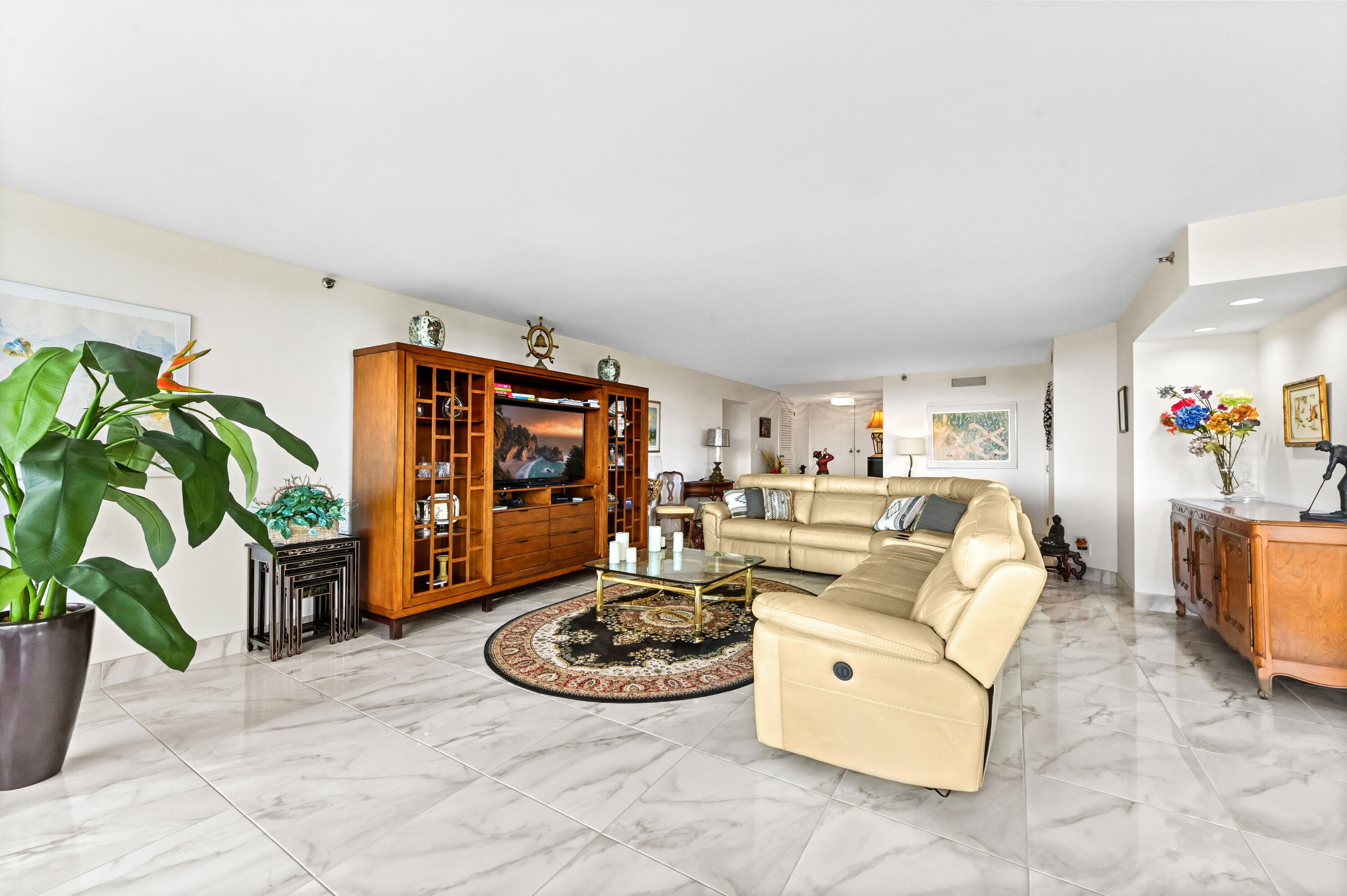 1900 Consulate Place 604, West Palm Beach, FL 33401 — photo 6 of 74