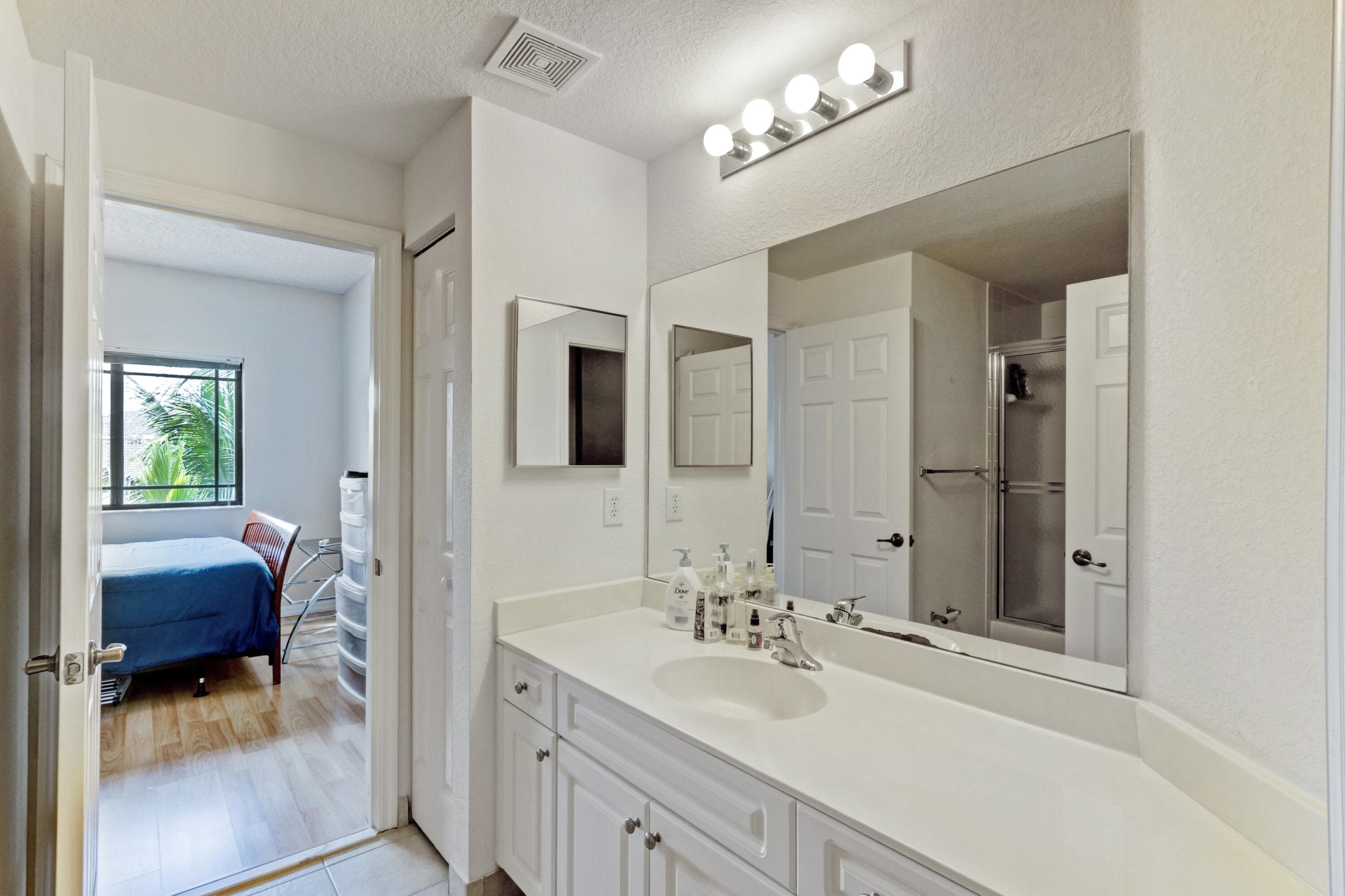 2806 Veronia Drive 301, Palm Beach Gardens, FL 33410 — photo 18 of 42