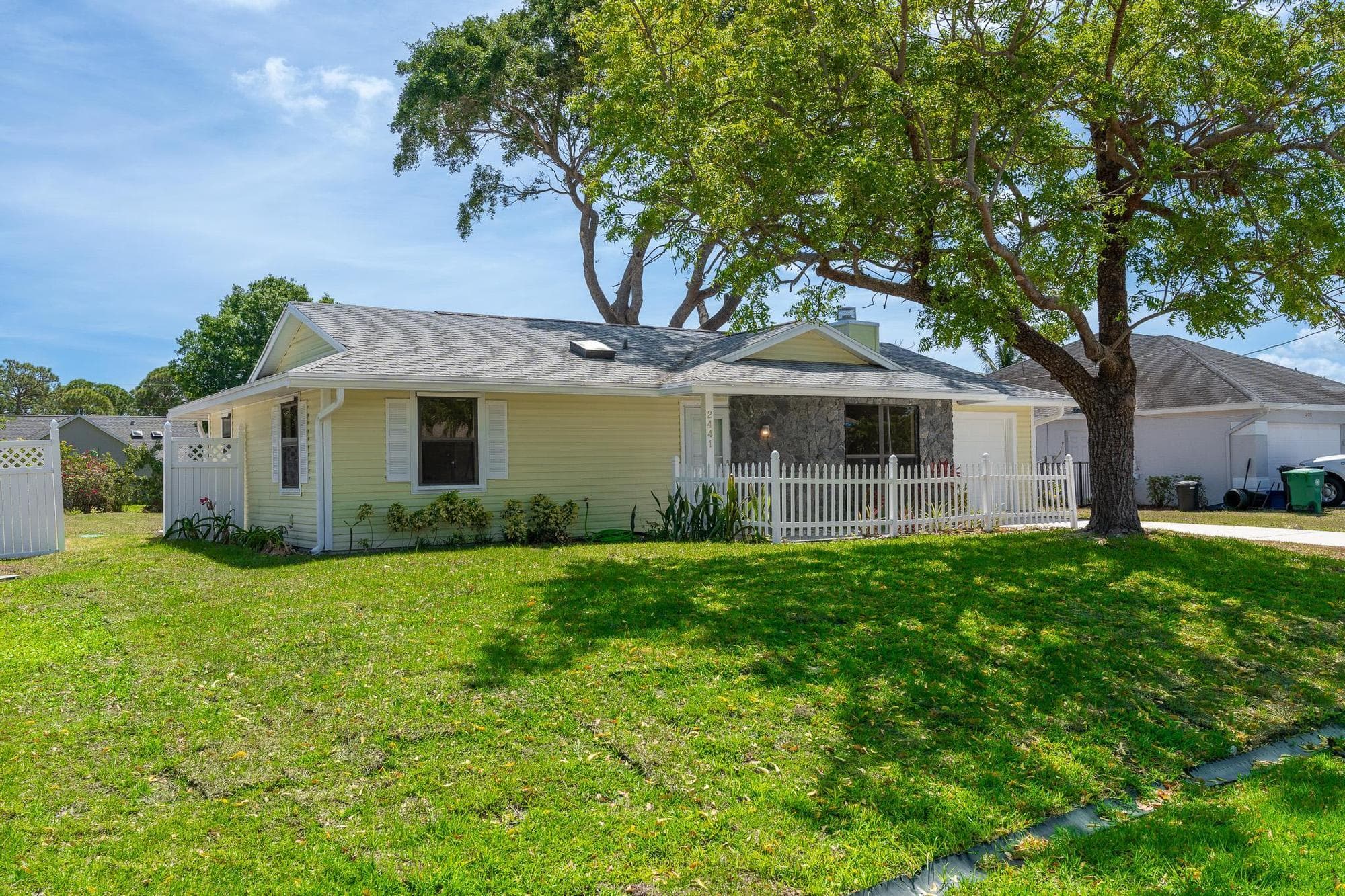 2441 SE Avalon Road, Port St. Lucie, FL 34952 — photo 40 of 43