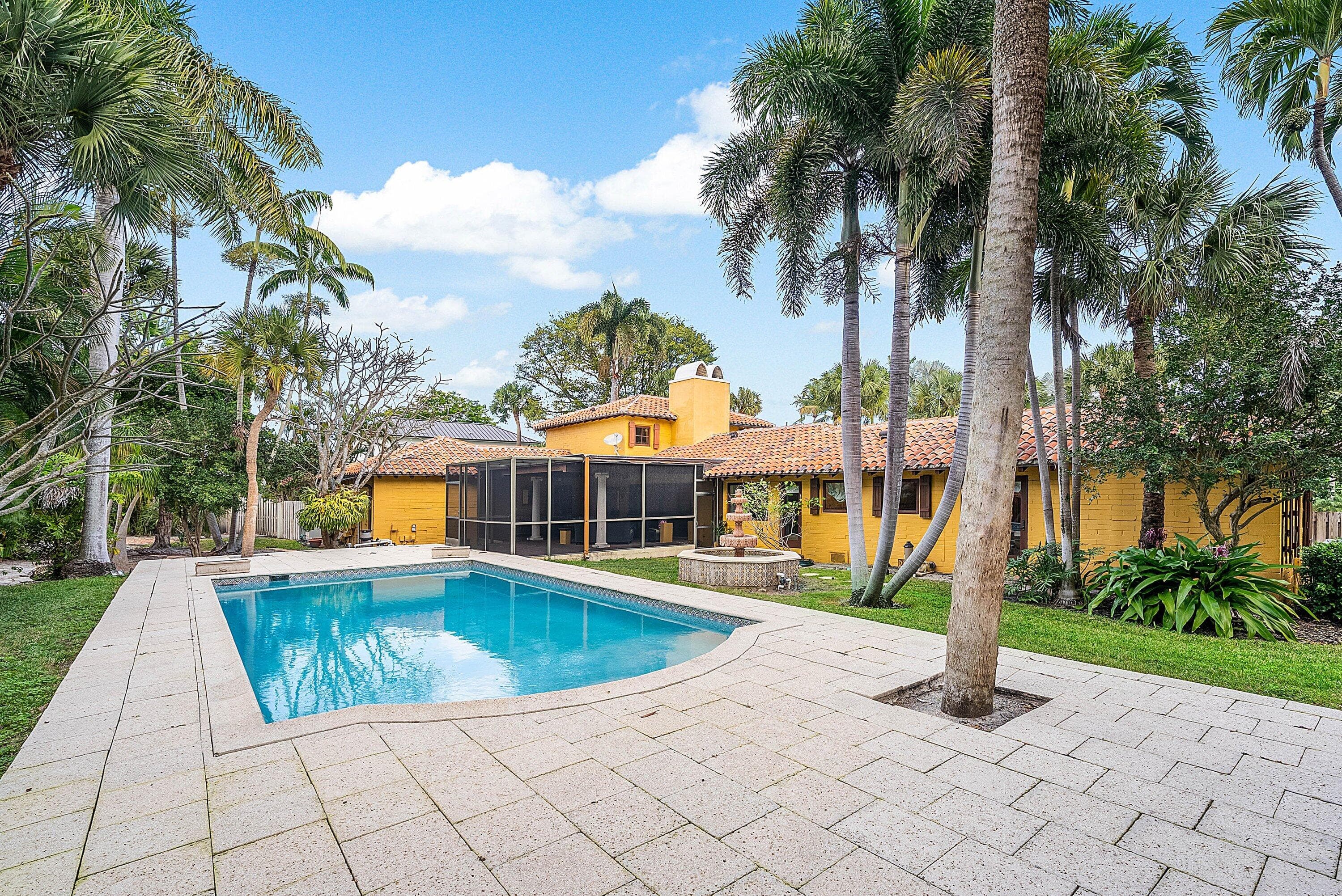 334 Palm Trail, Delray Beach, FL 33483 — photo 11 of 35