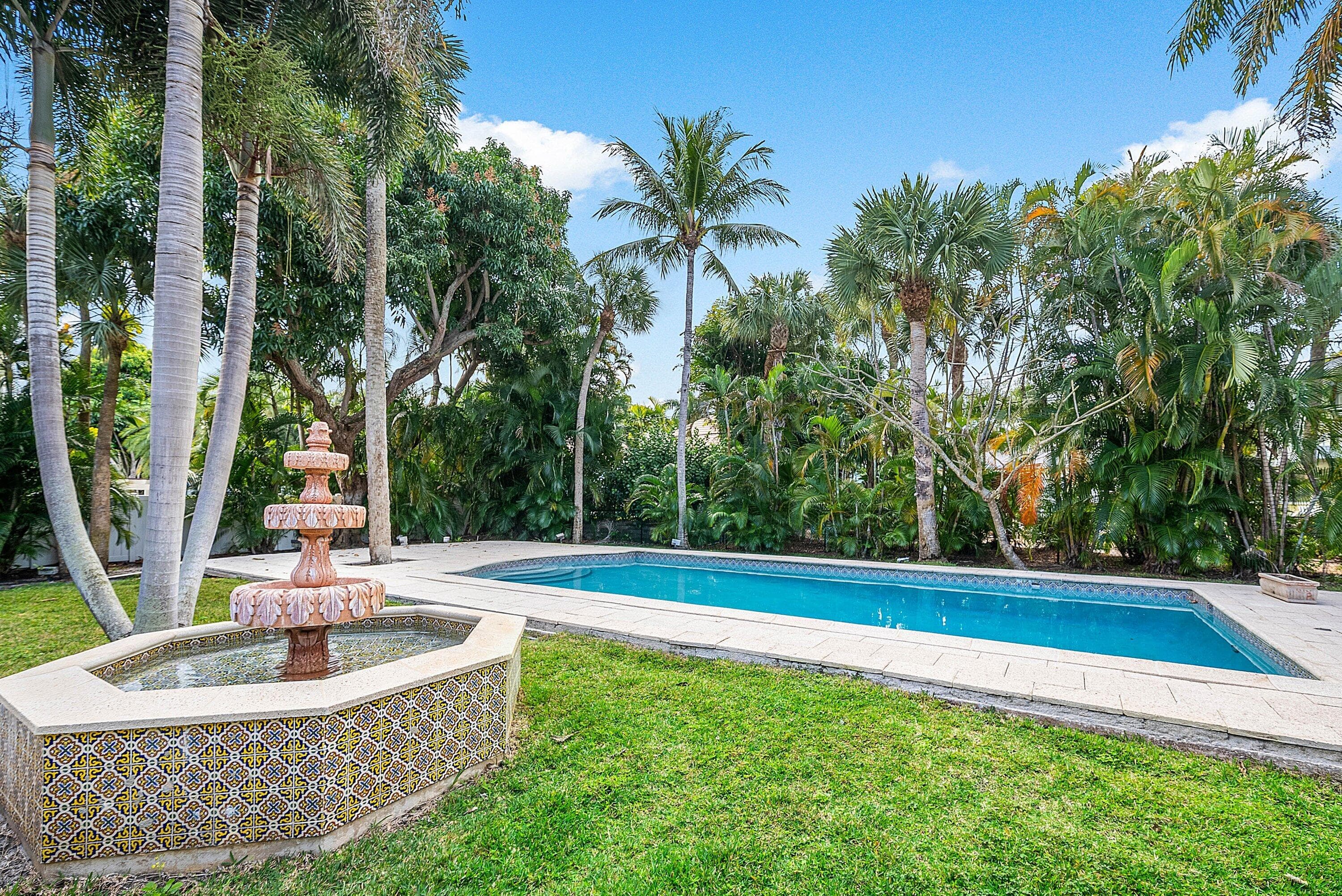 334 Palm Trail, Delray Beach, FL 33483 — photo 9 of 35