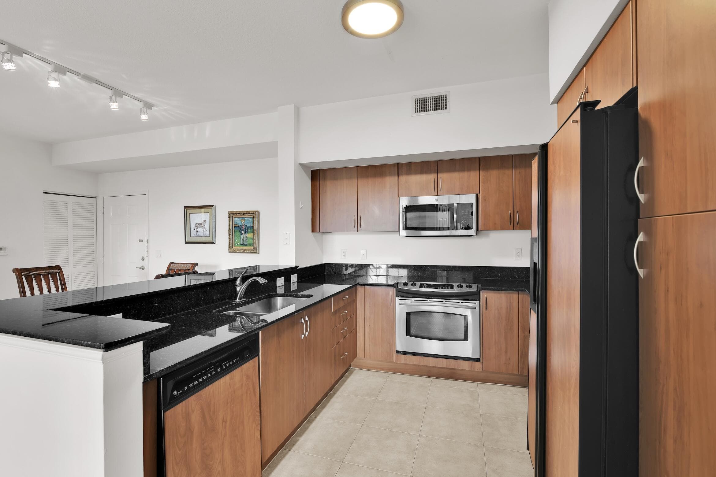 233 S Federal Highway 421, Boca Raton, FL 33432 — photo 8 of 44
