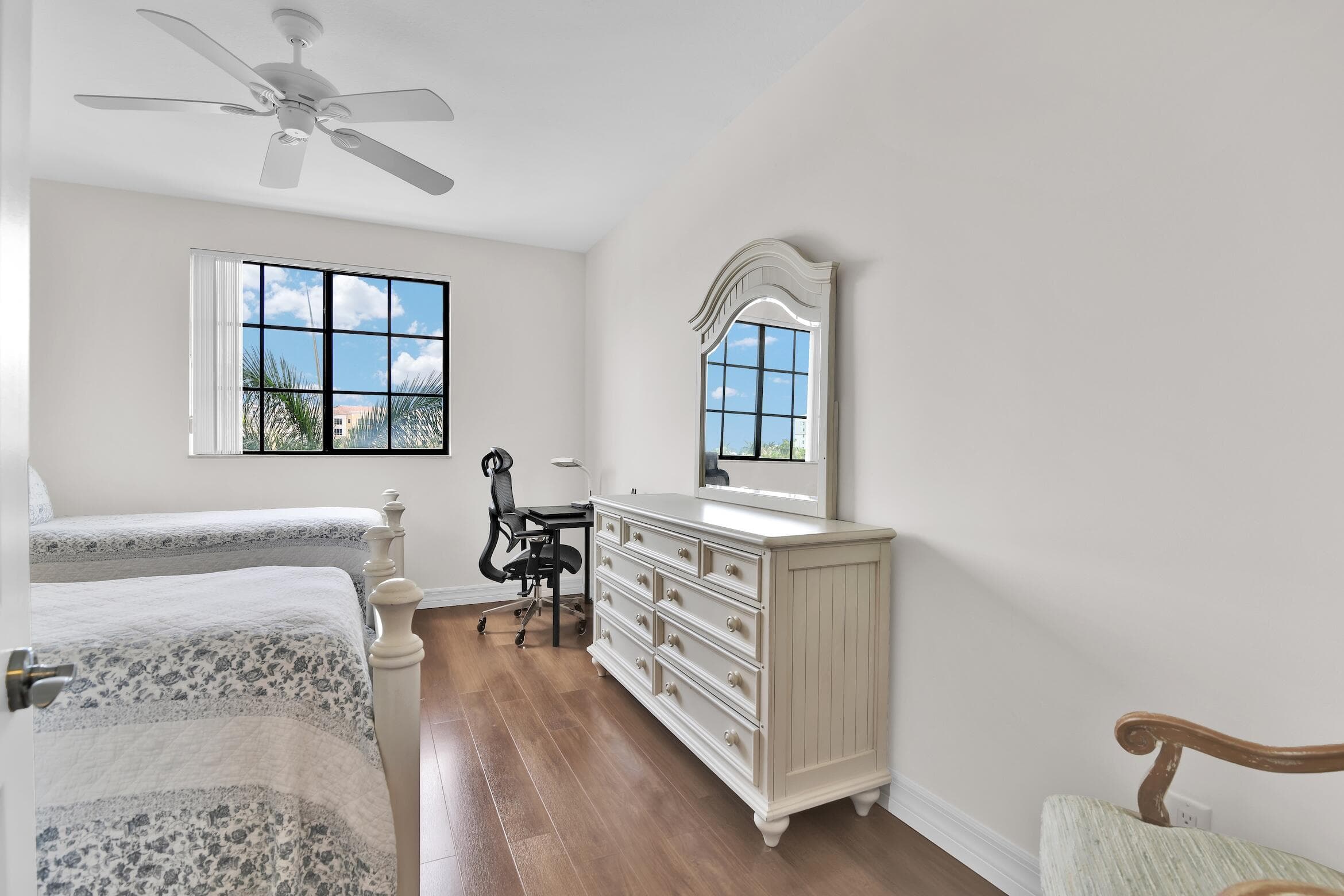 233 S Federal Highway 421, Boca Raton, FL 33432 — photo 16 of 44