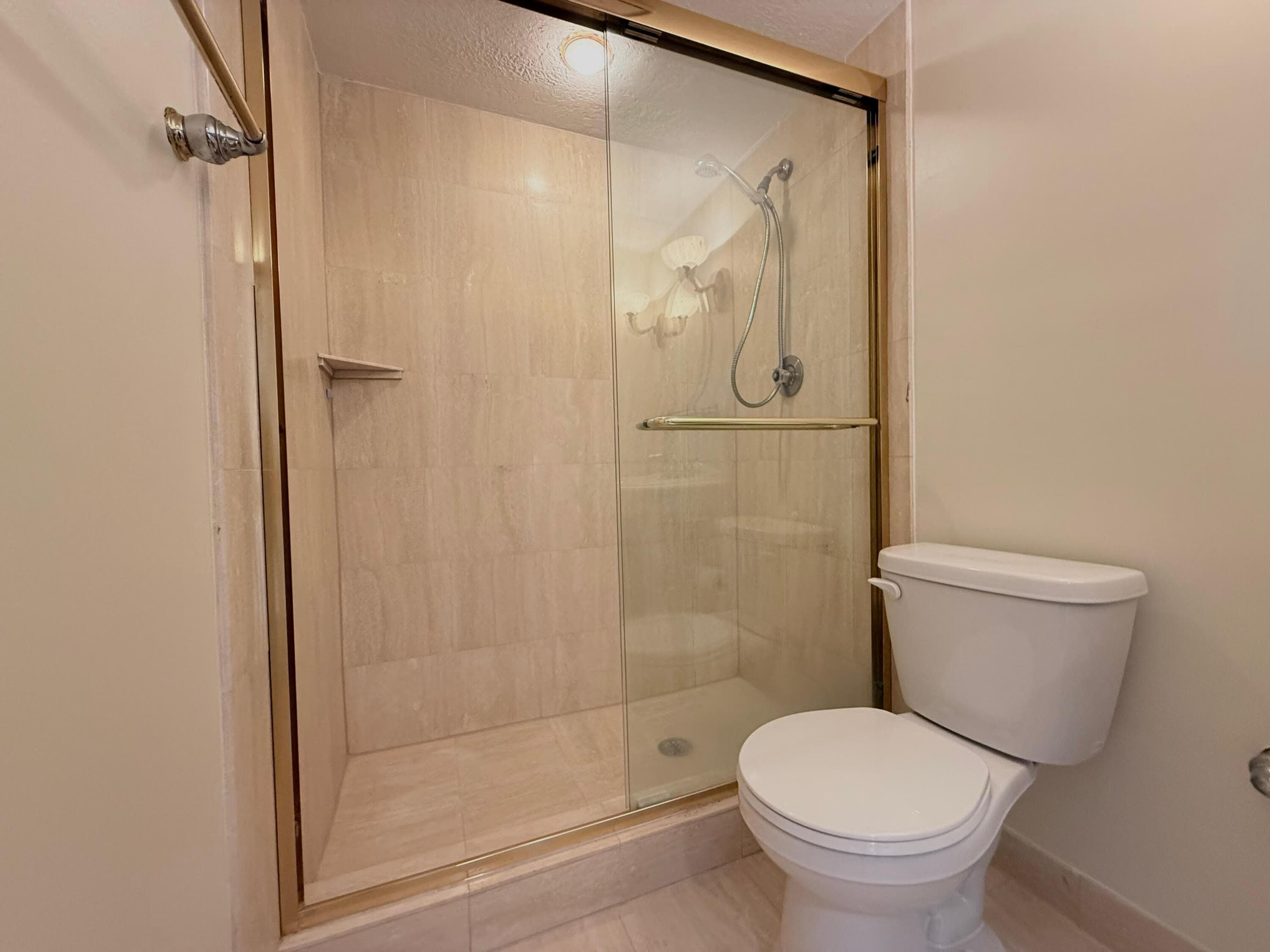 5600 N Flagler Drive 2209, West Palm Beach, FL 33407 — photo 43 of 45