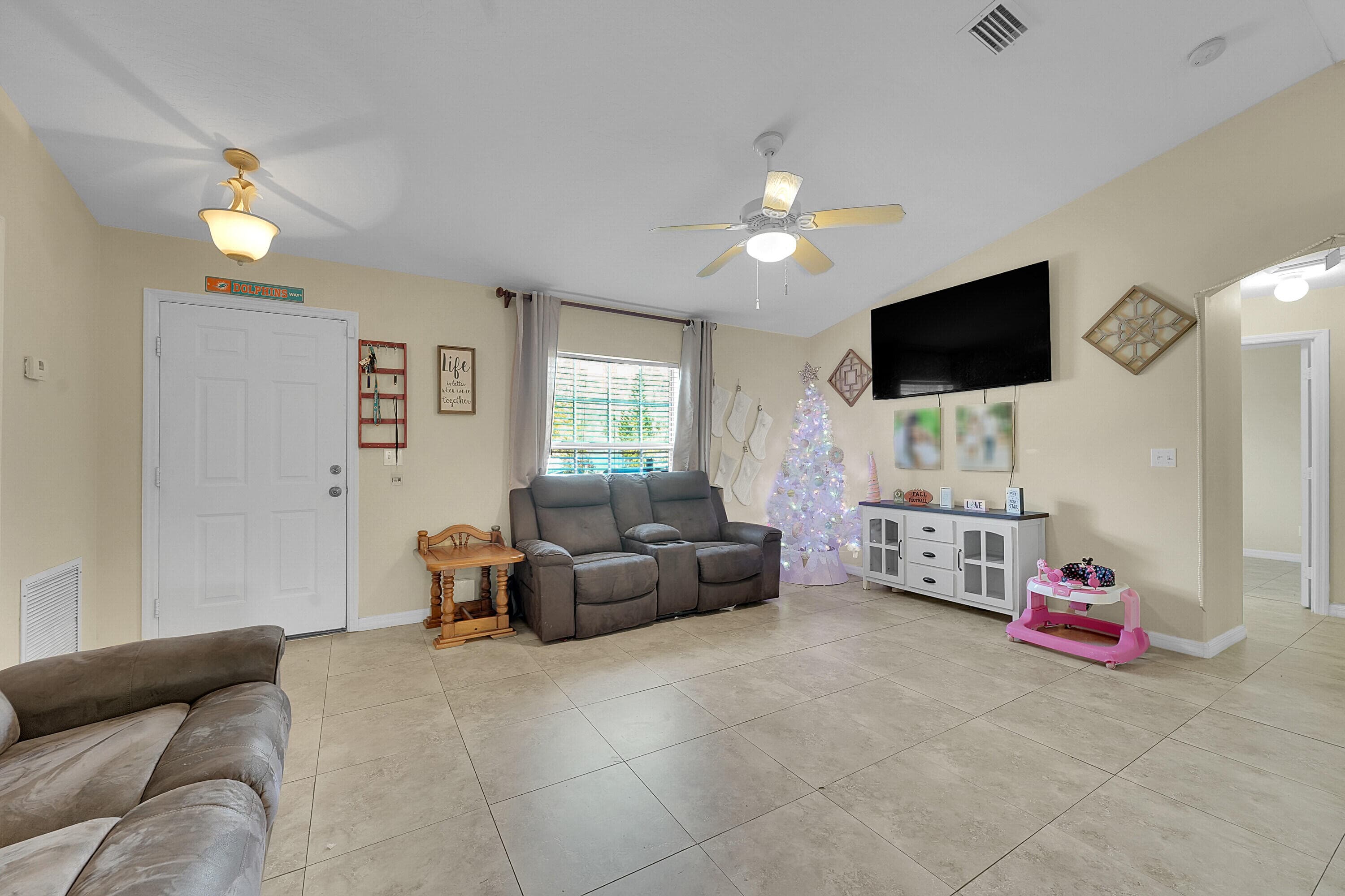 7856 101st Avenue, Vero Beach, FL 32967 — photo 6 of 42