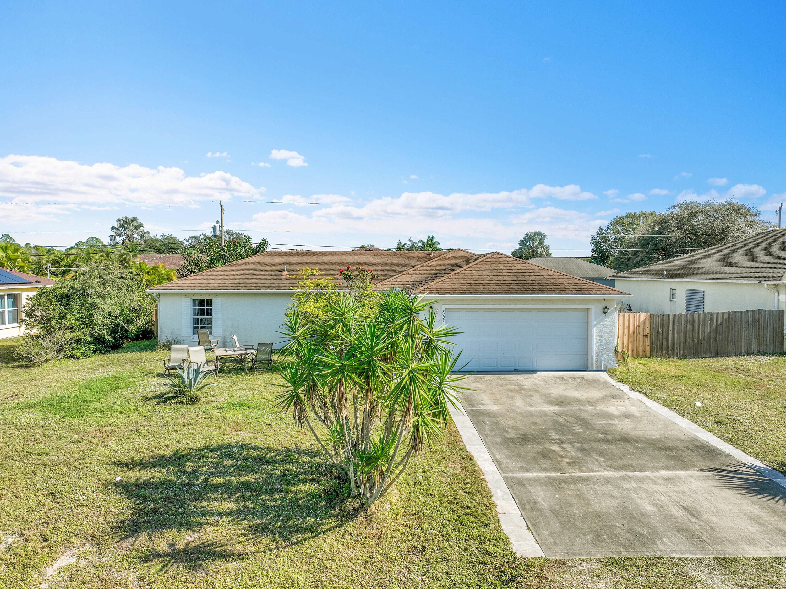 7856 101st Avenue, Vero Beach, FL 32967 — photo 3 of 42