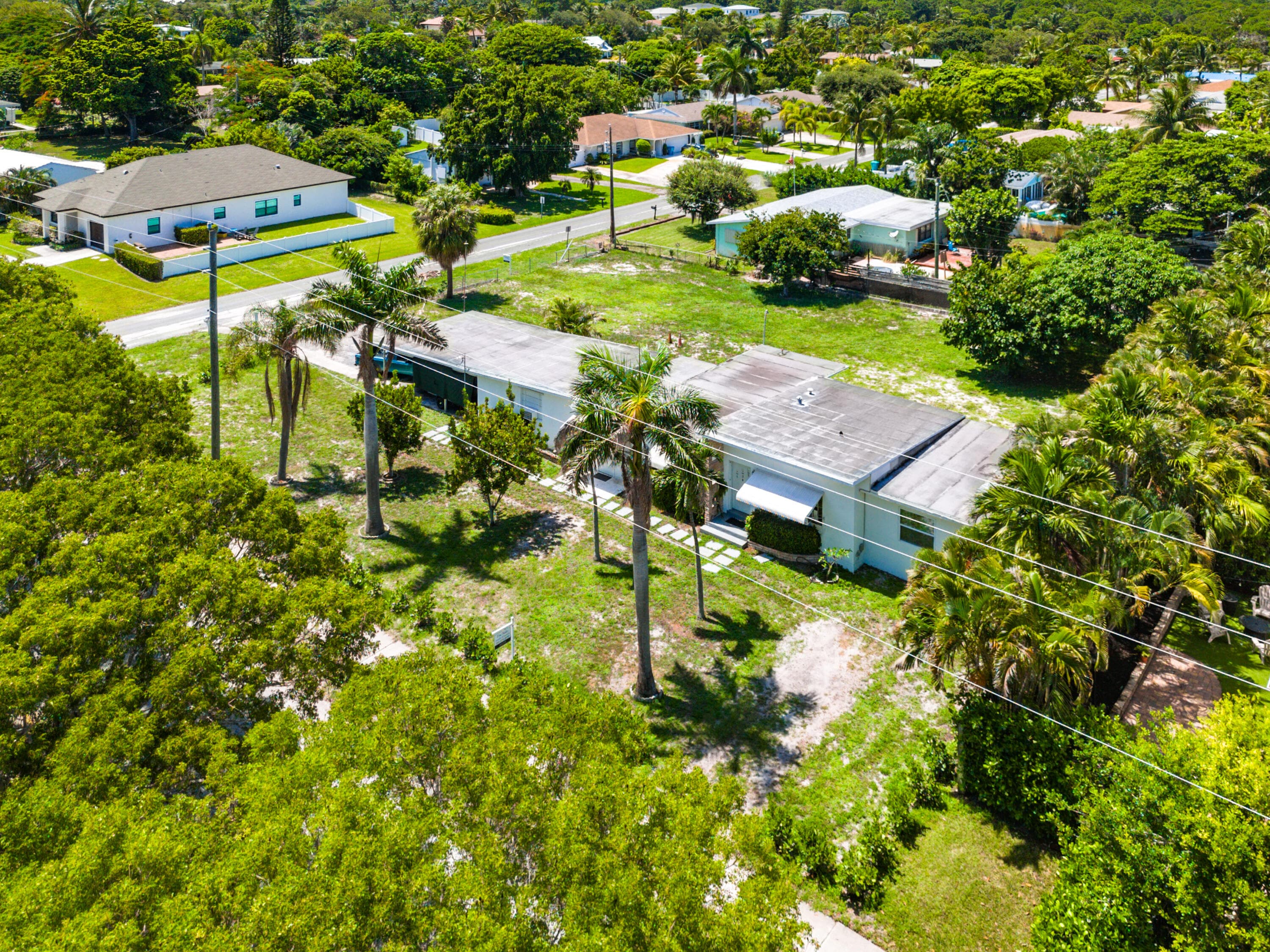 335 Gulfstream Boulevard, Boynton Beach, FL 33435 — photo 9 of 11