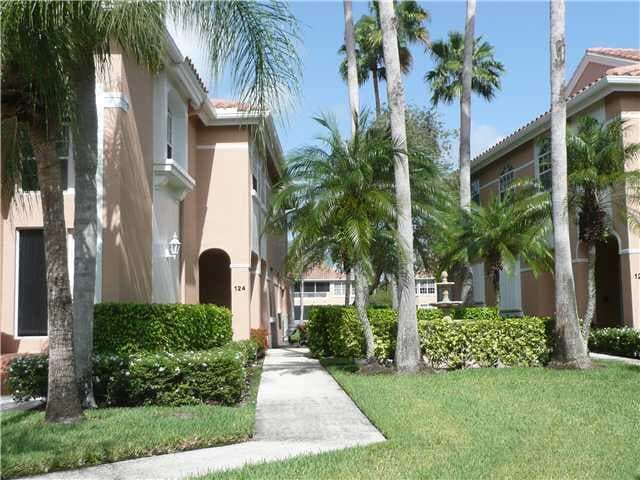 124 Legendary Circle, Palm Beach Gardens, FL 33418 — photo 2 of 17