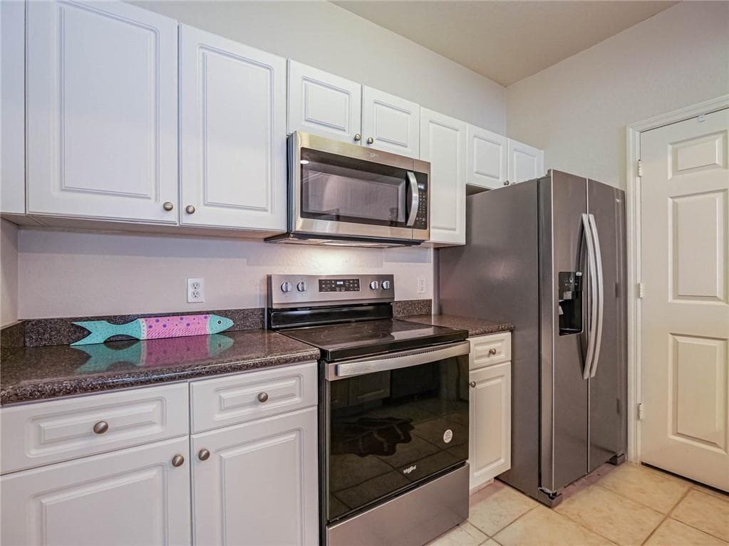 2288 57th Circle 2288, Vero Beach, FL 32966 — photo 11 of 35