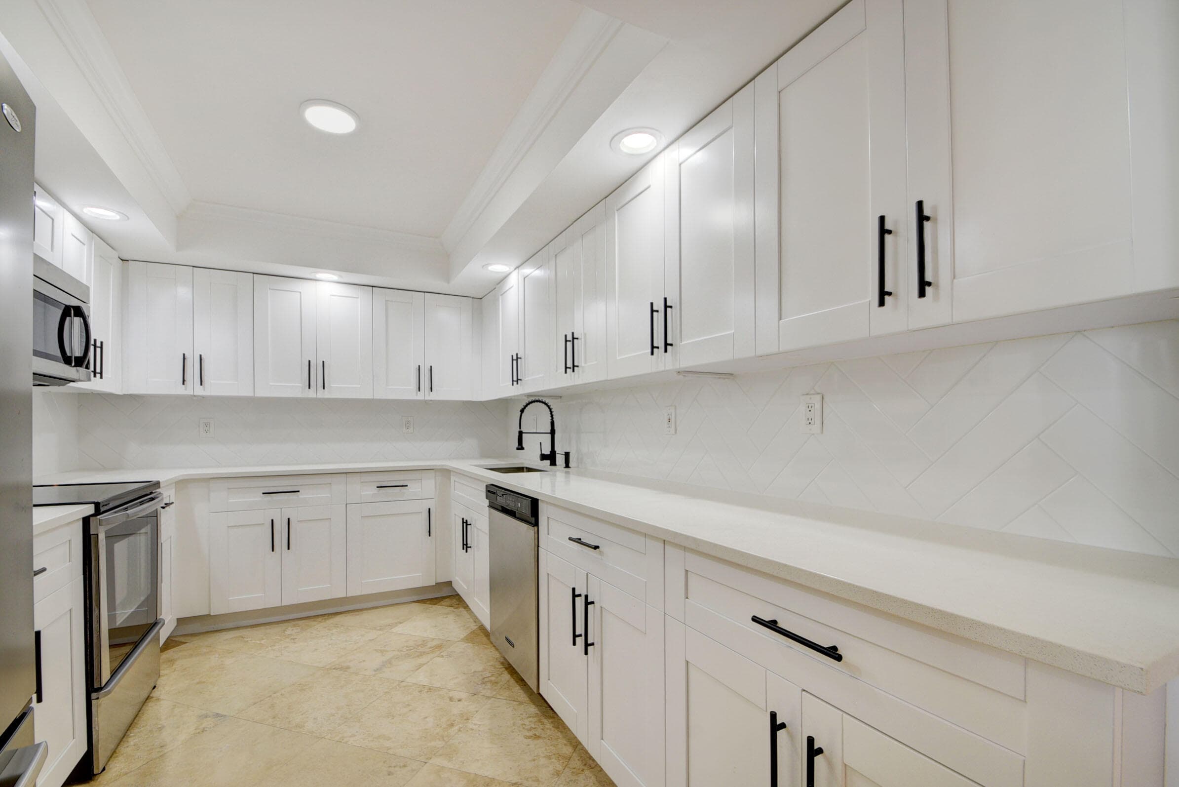 3250 S Ocean Boulevard 207s, Palm Beach, FL 33480 — photo 13 of 46