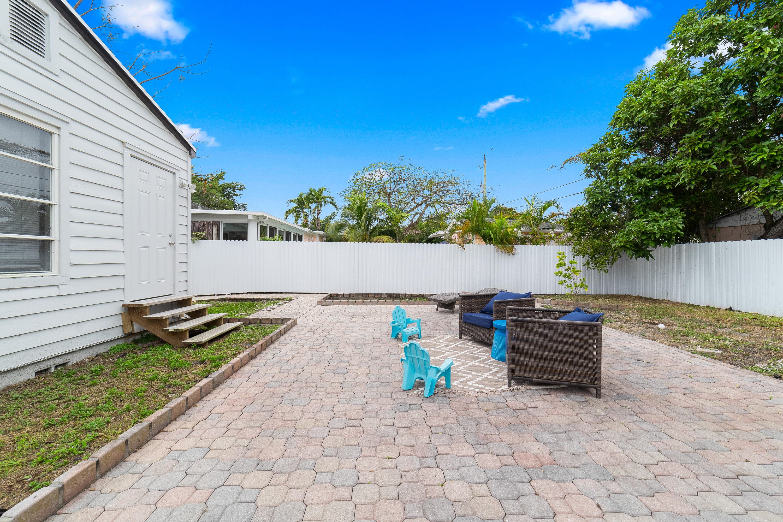 719 Valley Forge Road, West Palm Beach, FL 33405 — photo 20 of 29