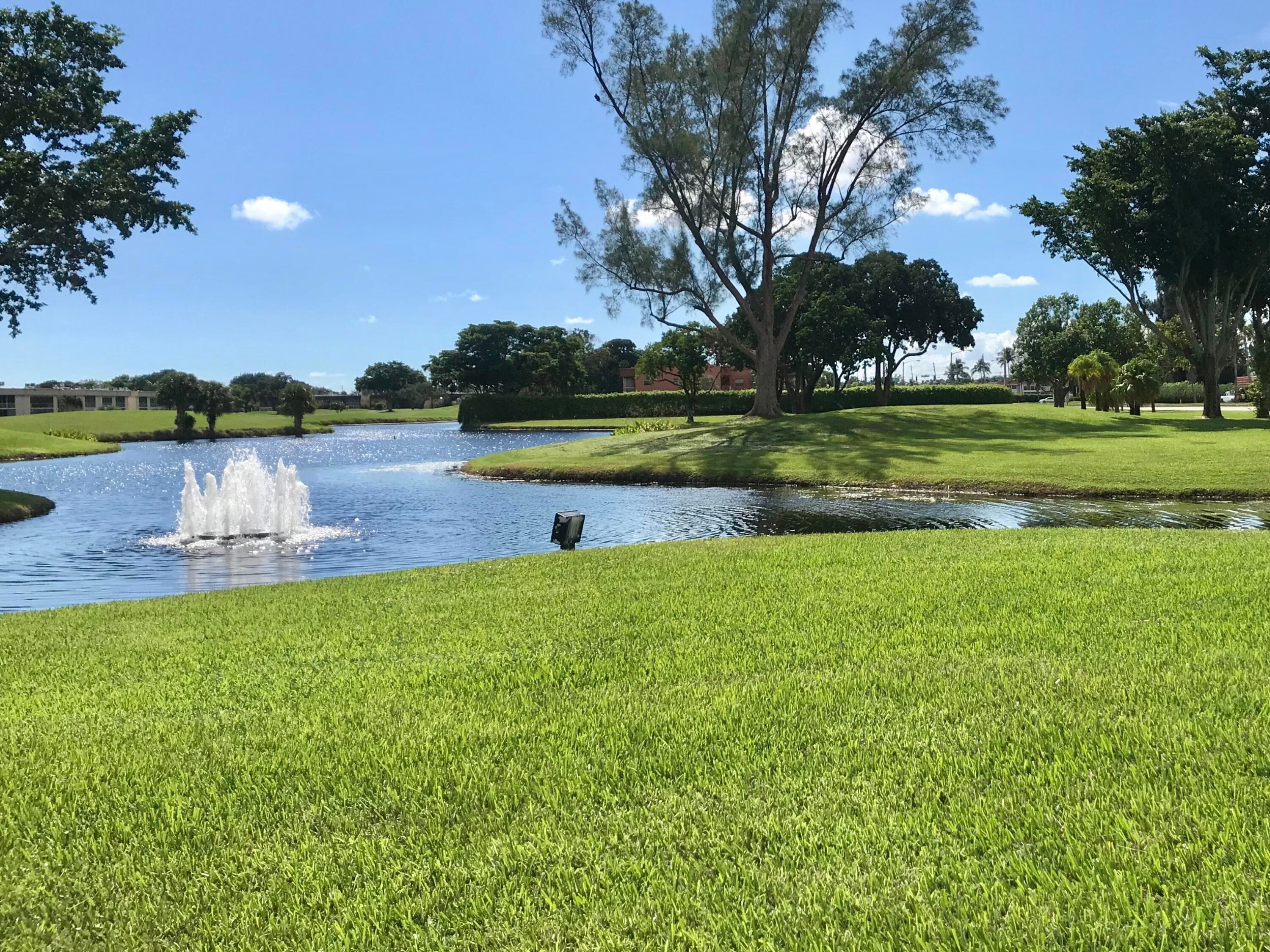 64 Flanders B 64, Delray Beach, FL 33484 — photo 35 of 36