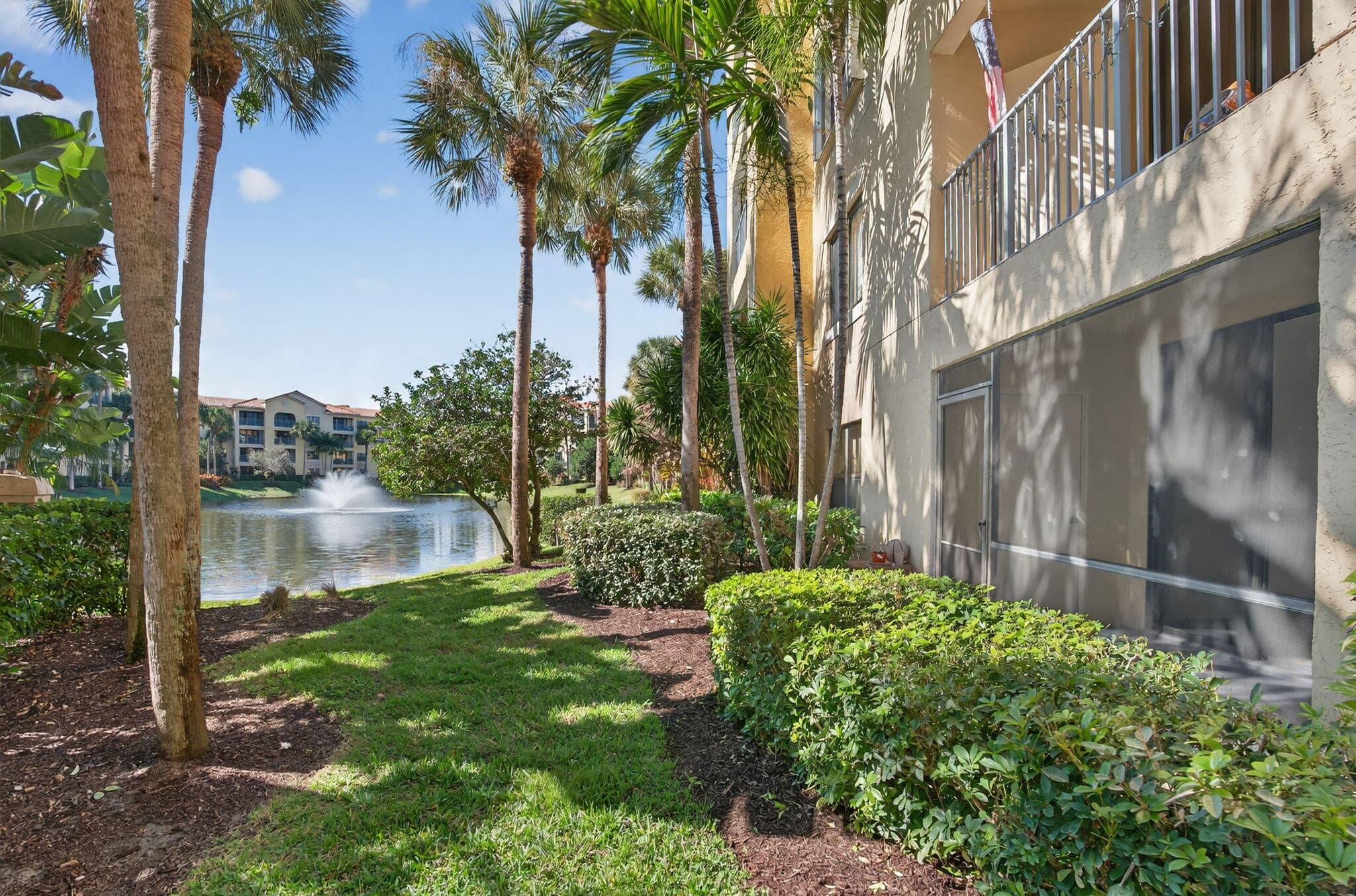 800 Uno Lago Drive 102, Juno Beach, FL 33408 — photo 39 of 54