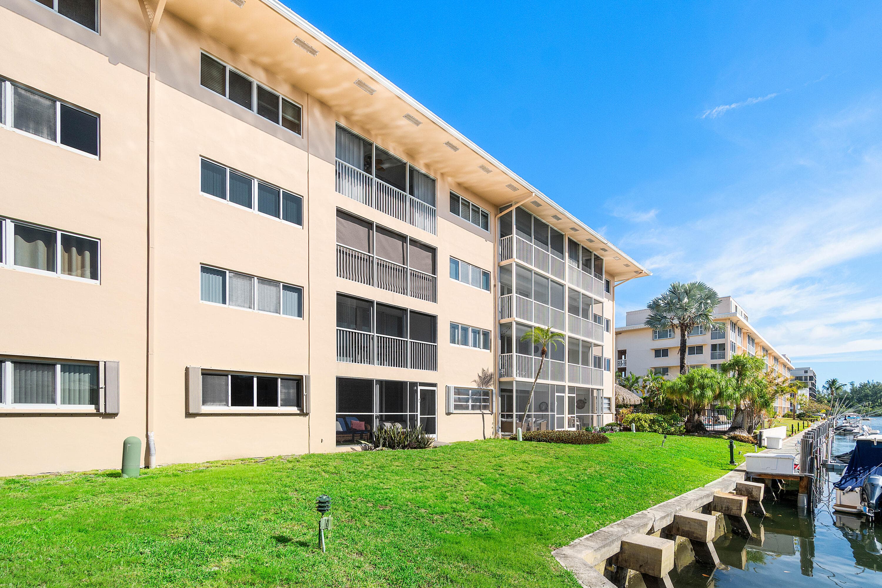 698 NE Spanish River Boulevard 0140, Boca Raton, FL 33431 — photo 12 of 21