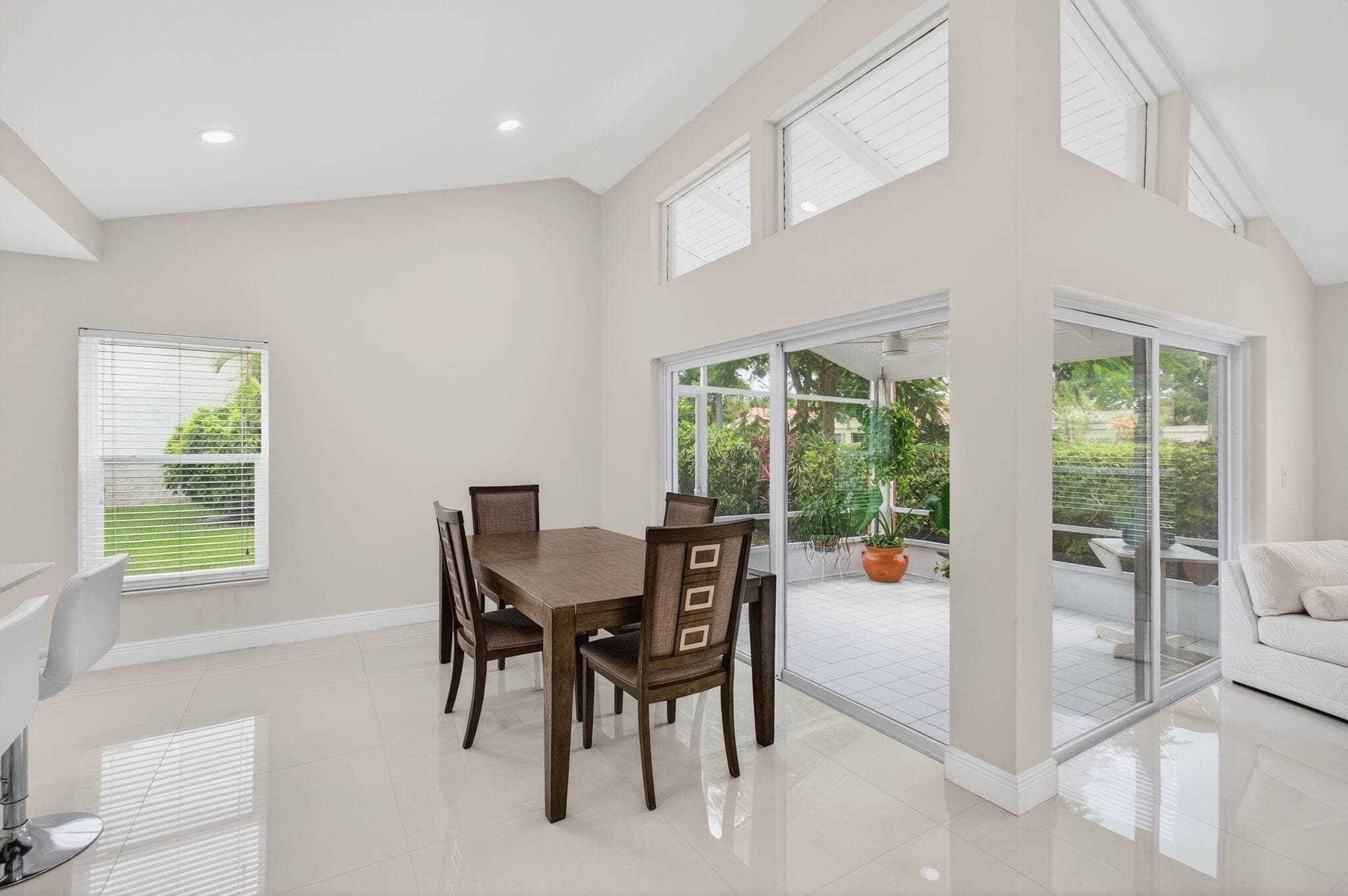 5735 Lakeview Mews Circle, Boynton Beach, FL 33437 — photo 10 of 74