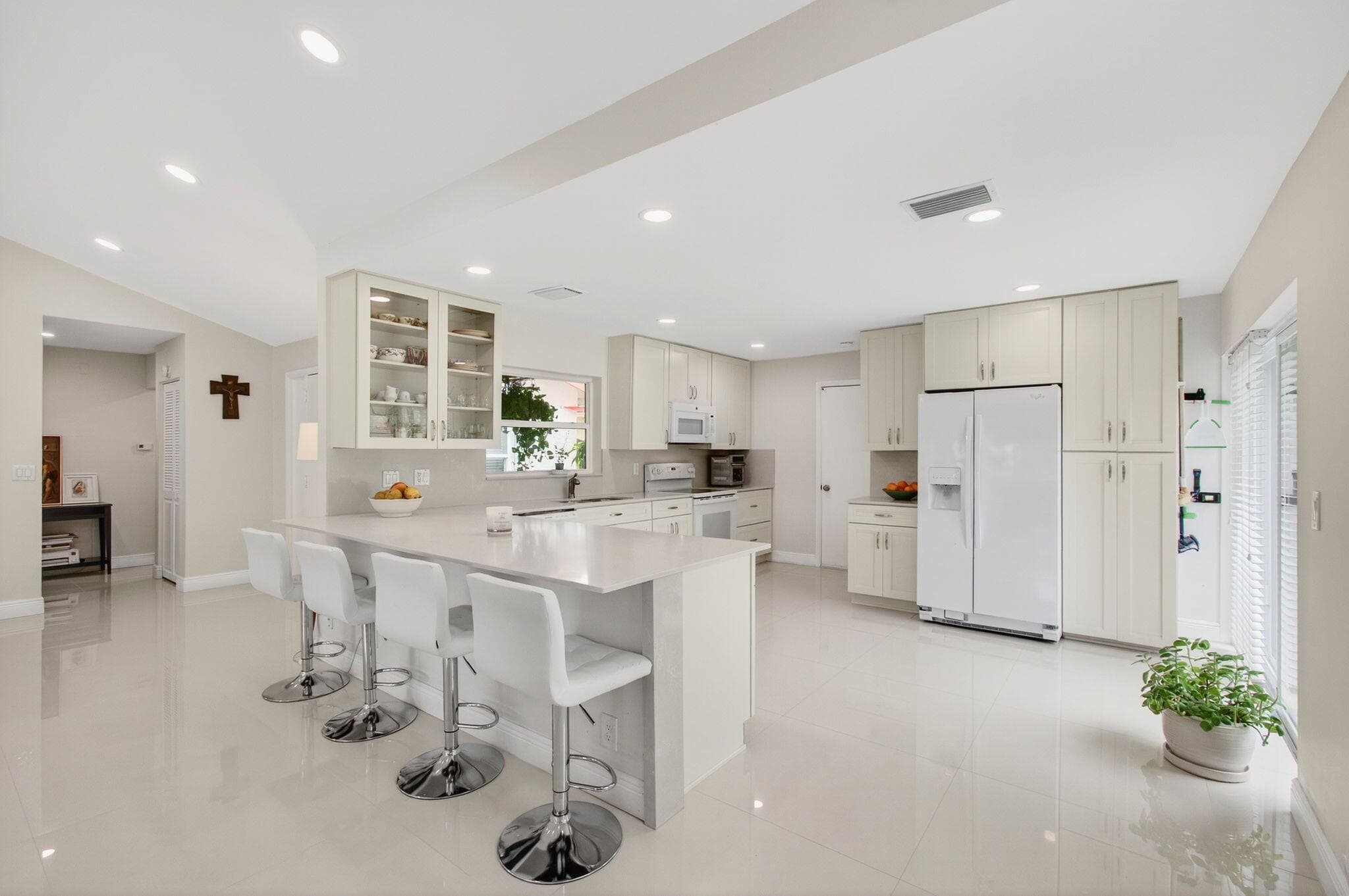 5735 Lakeview Mews Circle, Boynton Beach, FL 33437 — photo 11 of 74