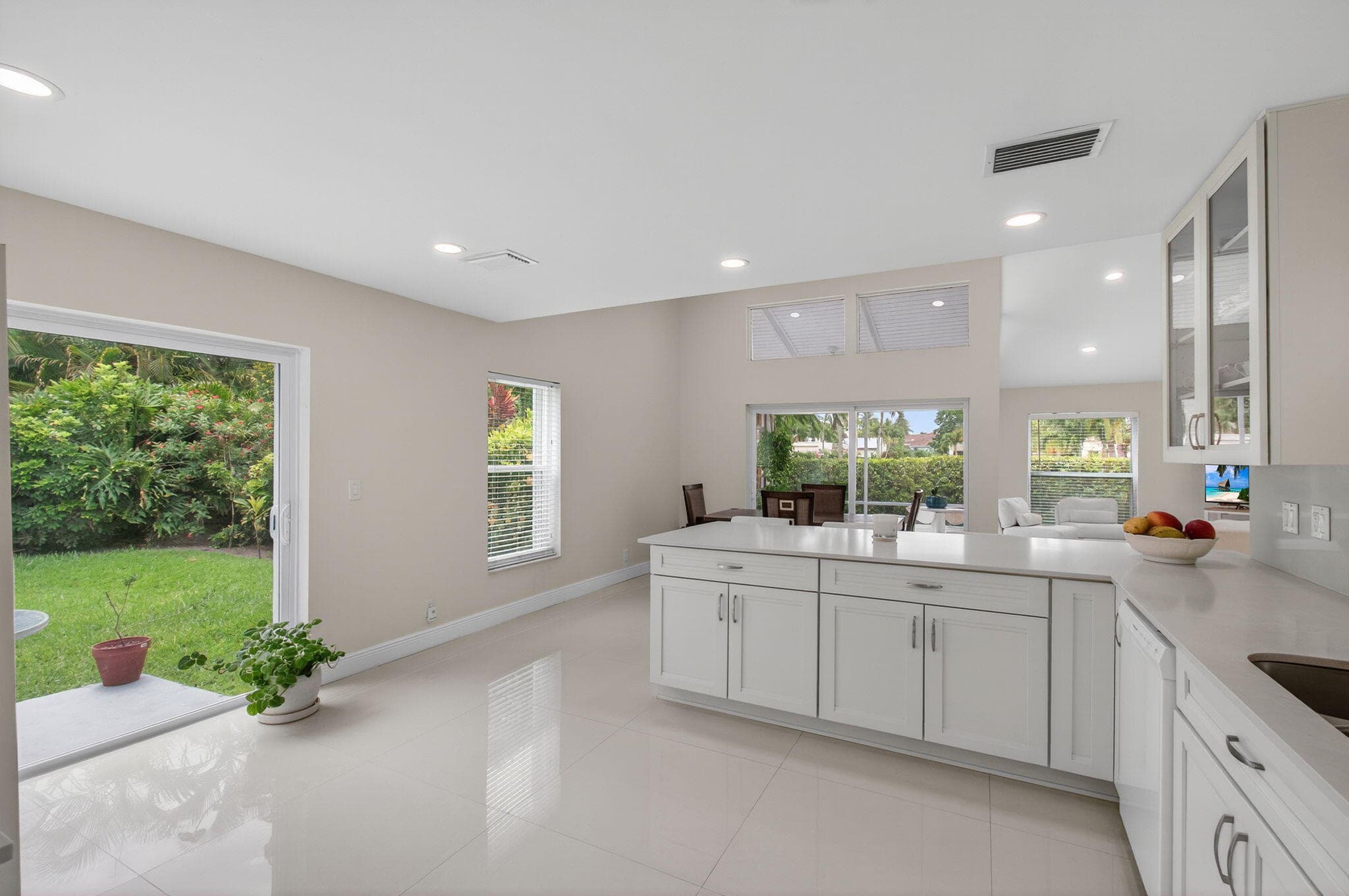 5735 Lakeview Mews Circle, Boynton Beach, FL 33437 — photo 17 of 74