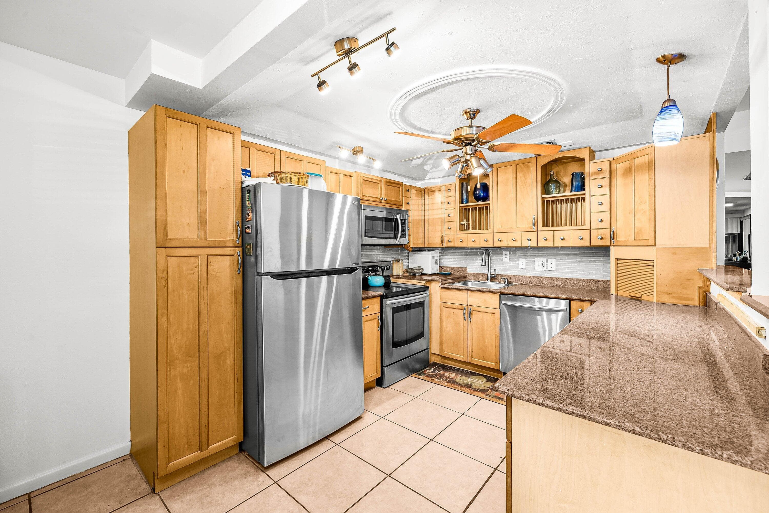 187 Wellington K, West Palm Beach, FL 33417 — photo 7 of 29