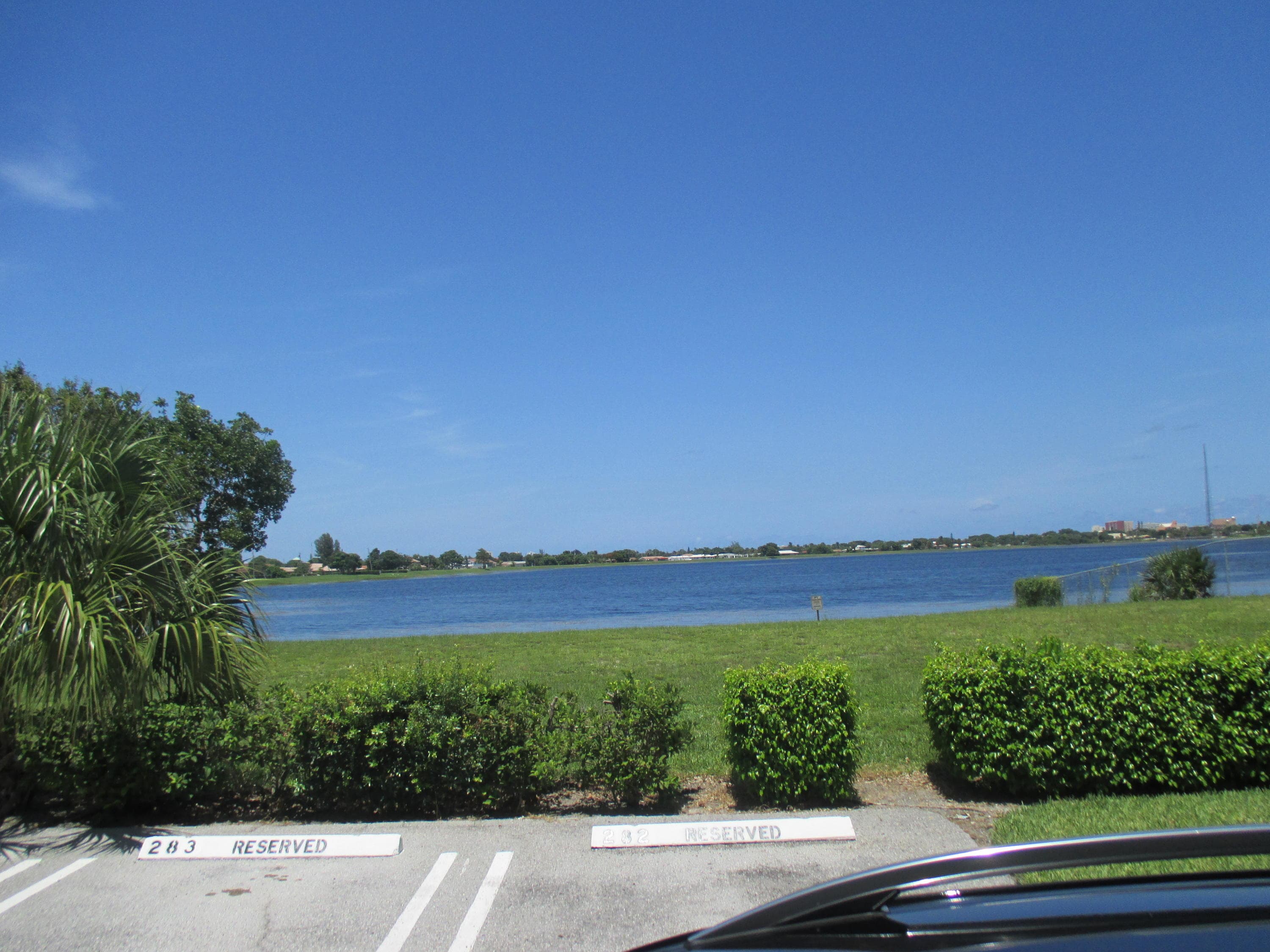 470 Executive Center Drive 2k, West Palm Beach, FL 33401 — photo 16 of 24