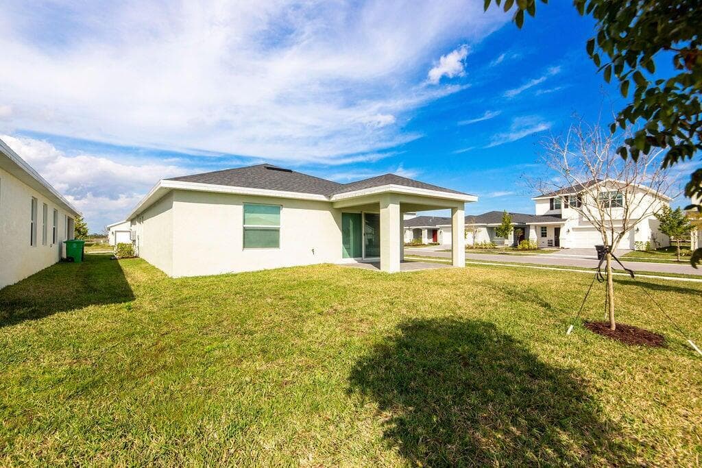 11146 NW Fernbrook Drive, Port St. Lucie, FL 34987 — photo 36 of 39