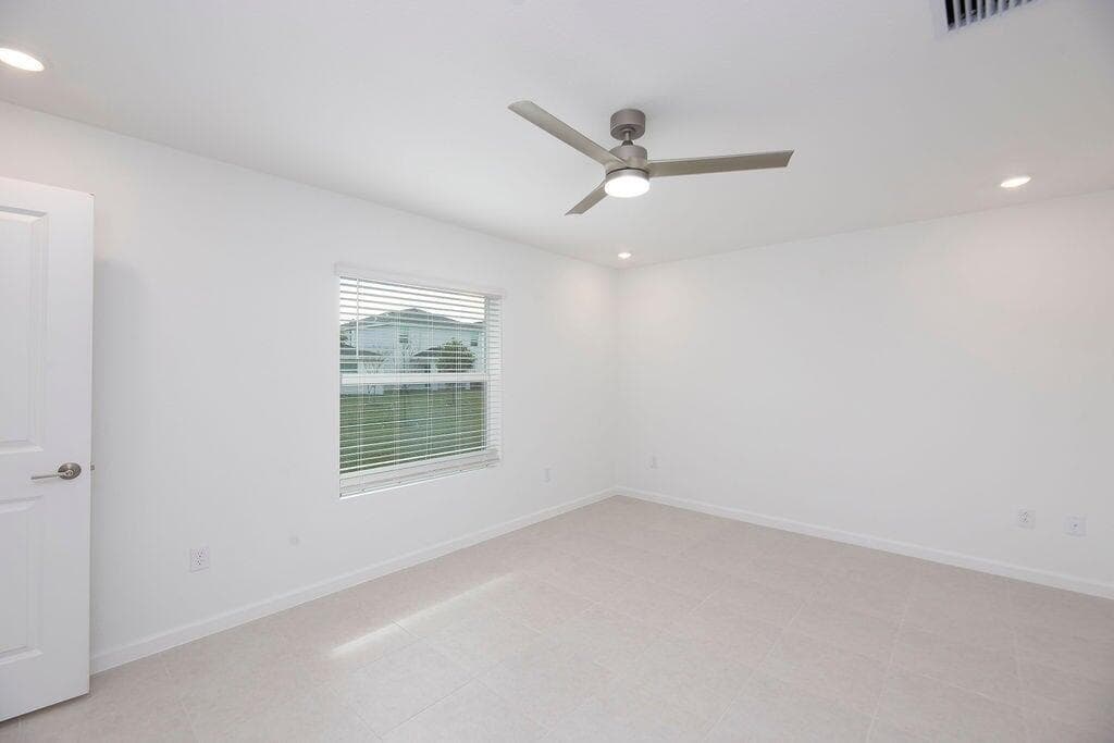 11146 NW Fernbrook Drive, Port St. Lucie, FL 34987 — photo 14 of 39