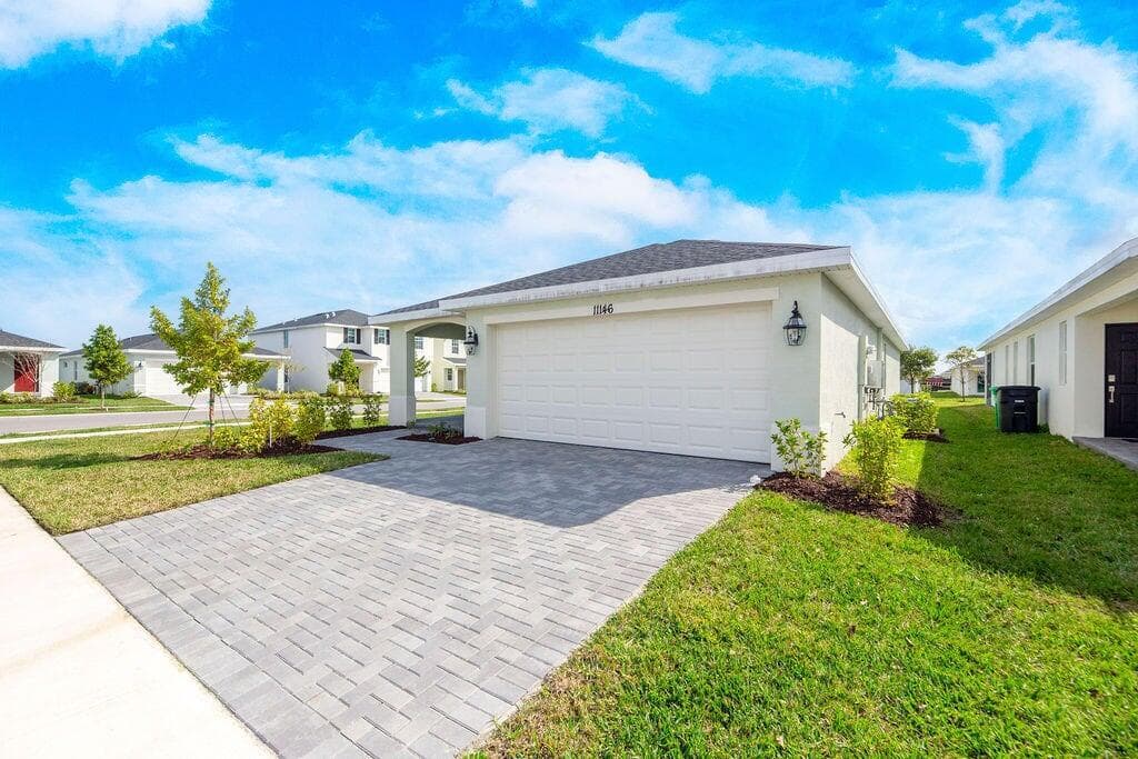 11146 NW Fernbrook Drive, Port St. Lucie, FL 34987 — photo 2 of 39