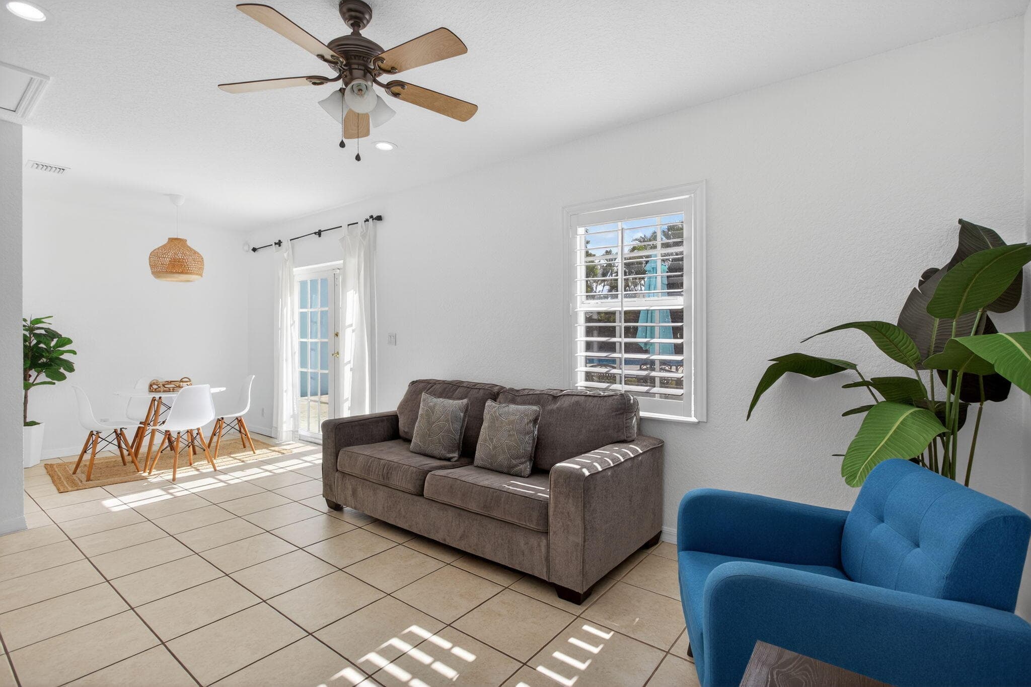 736 NE 34th Court, Oakland Park, FL 33334 — photo 31 of 47