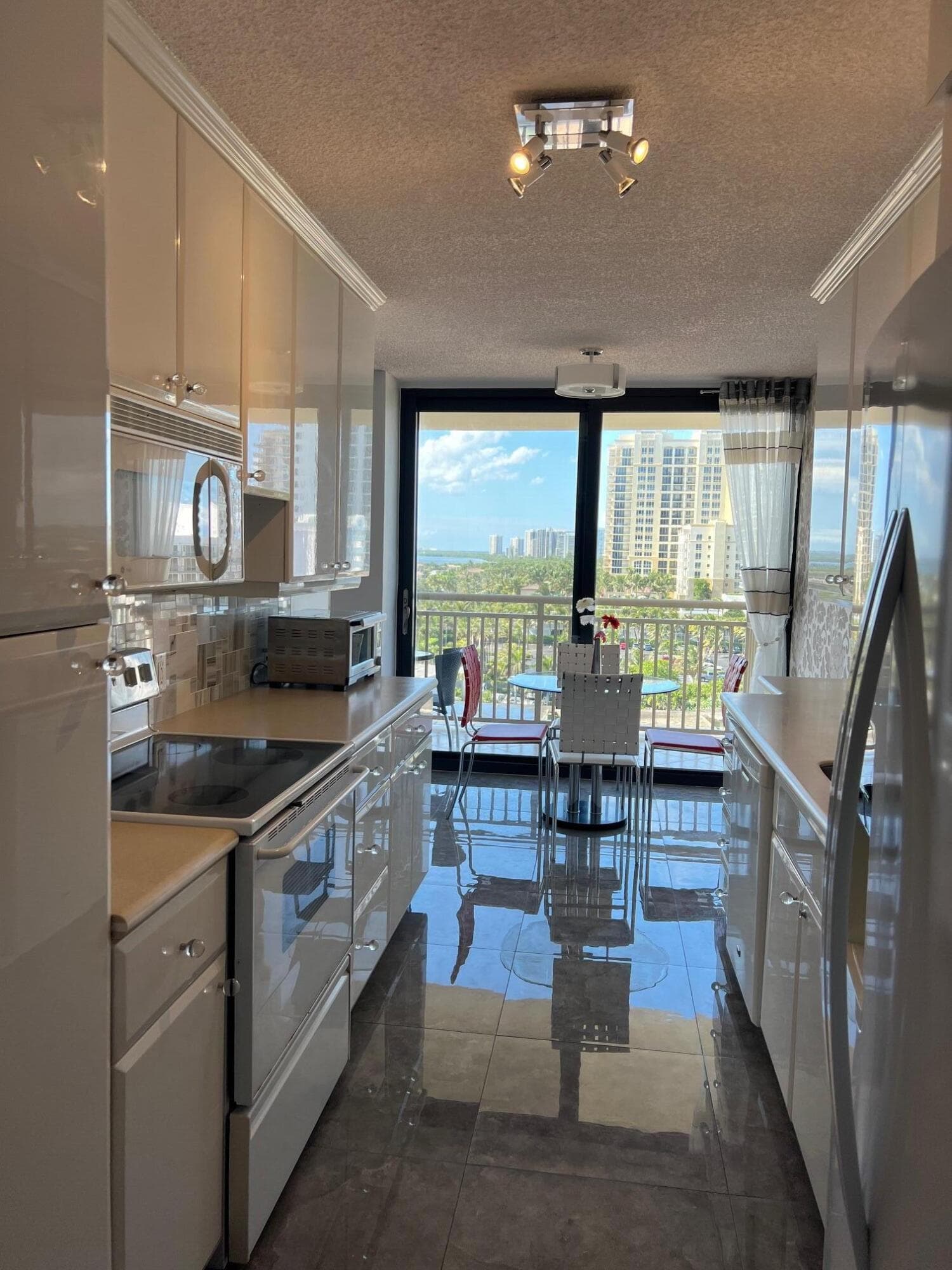 3400 N Ocean Drive 905, Singer Island, FL 33404 — photo 31 of 38