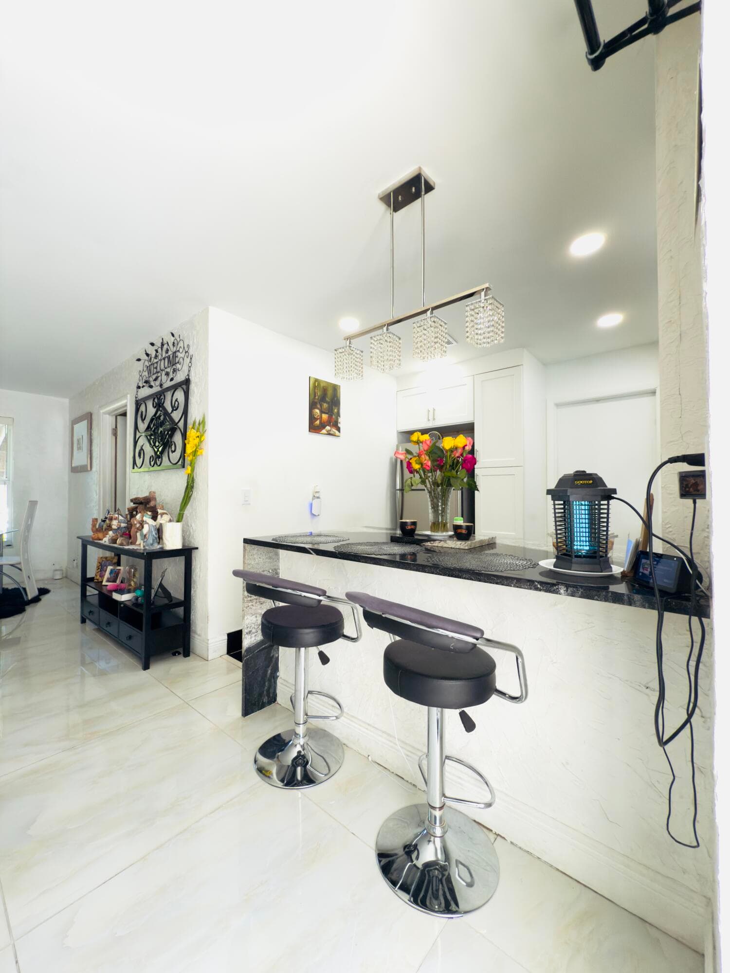 230 NE 25th Street, Pompano Beach, FL 33064 — photo 10 of 66
