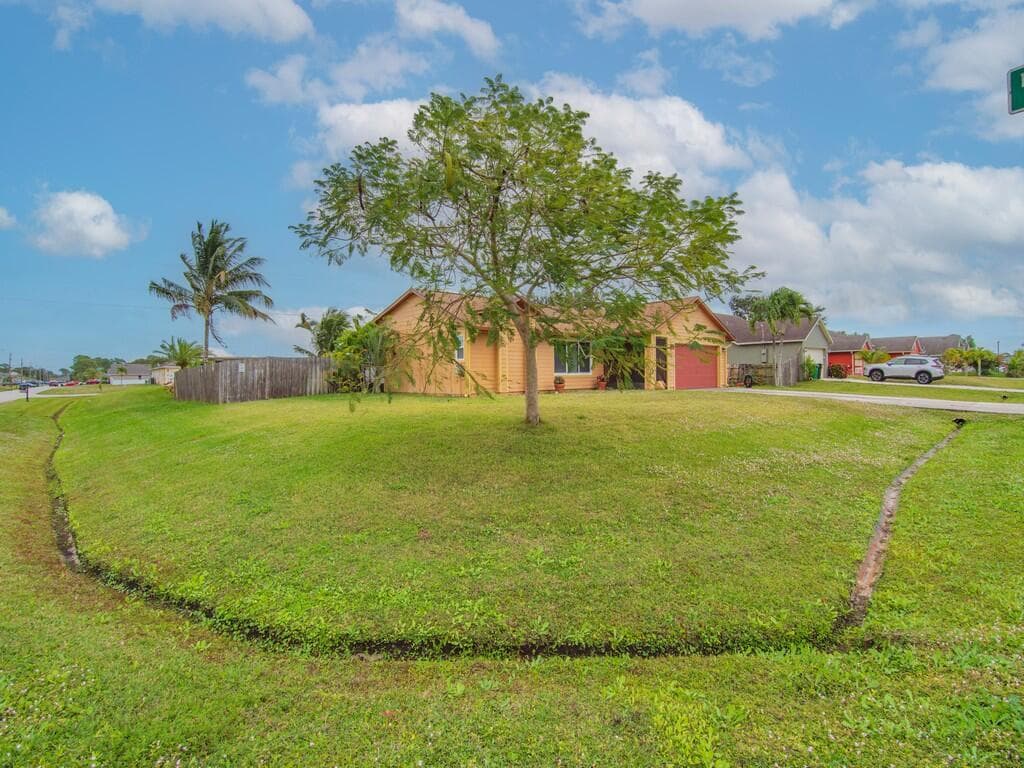 4401 SW Babylon Street, Port St. Lucie, FL 34953 — photo 38 of 39