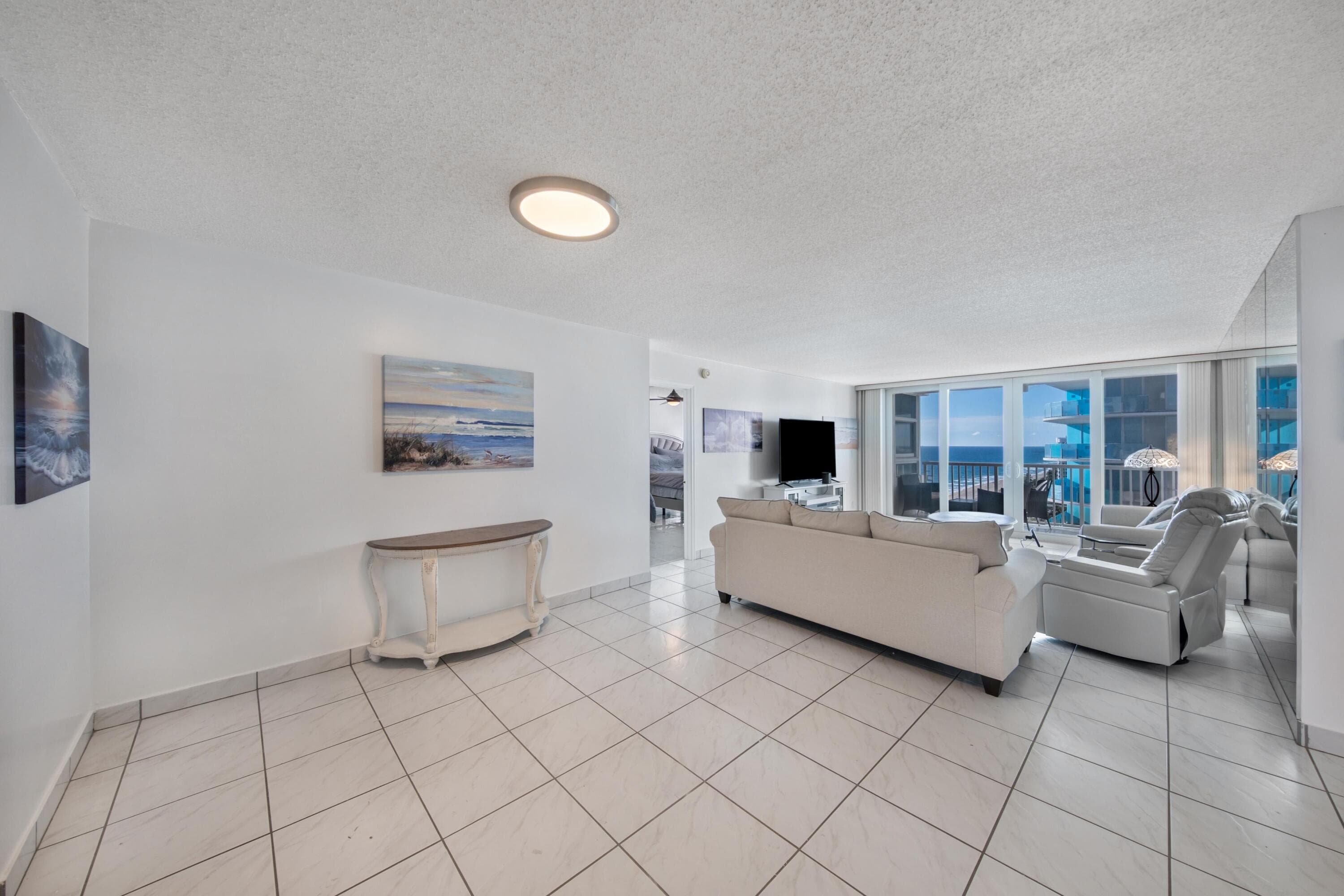 1370 S Ocean Boulevard 1703, Pompano Beach, FL 33062 — photo 15 of 41