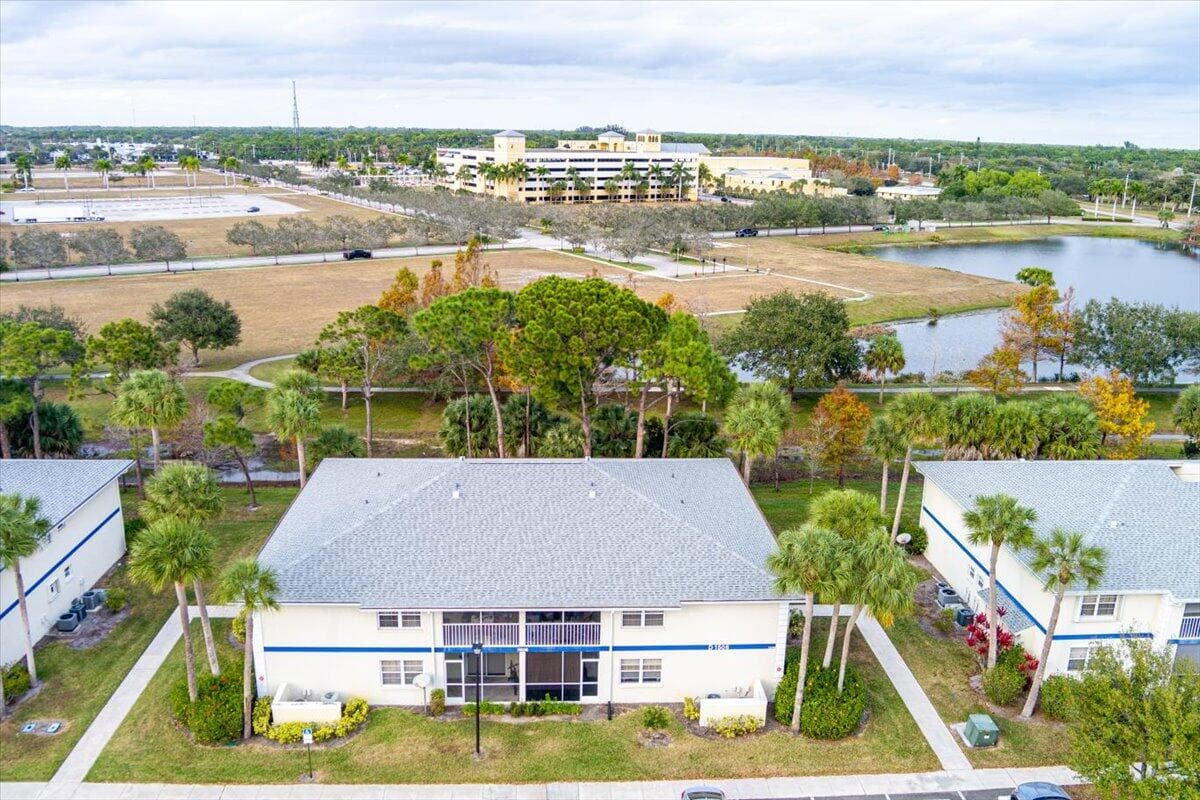 1506 SE Royal Green Circle 204, Port St. Lucie, FL 34952 — photo 30 of 42